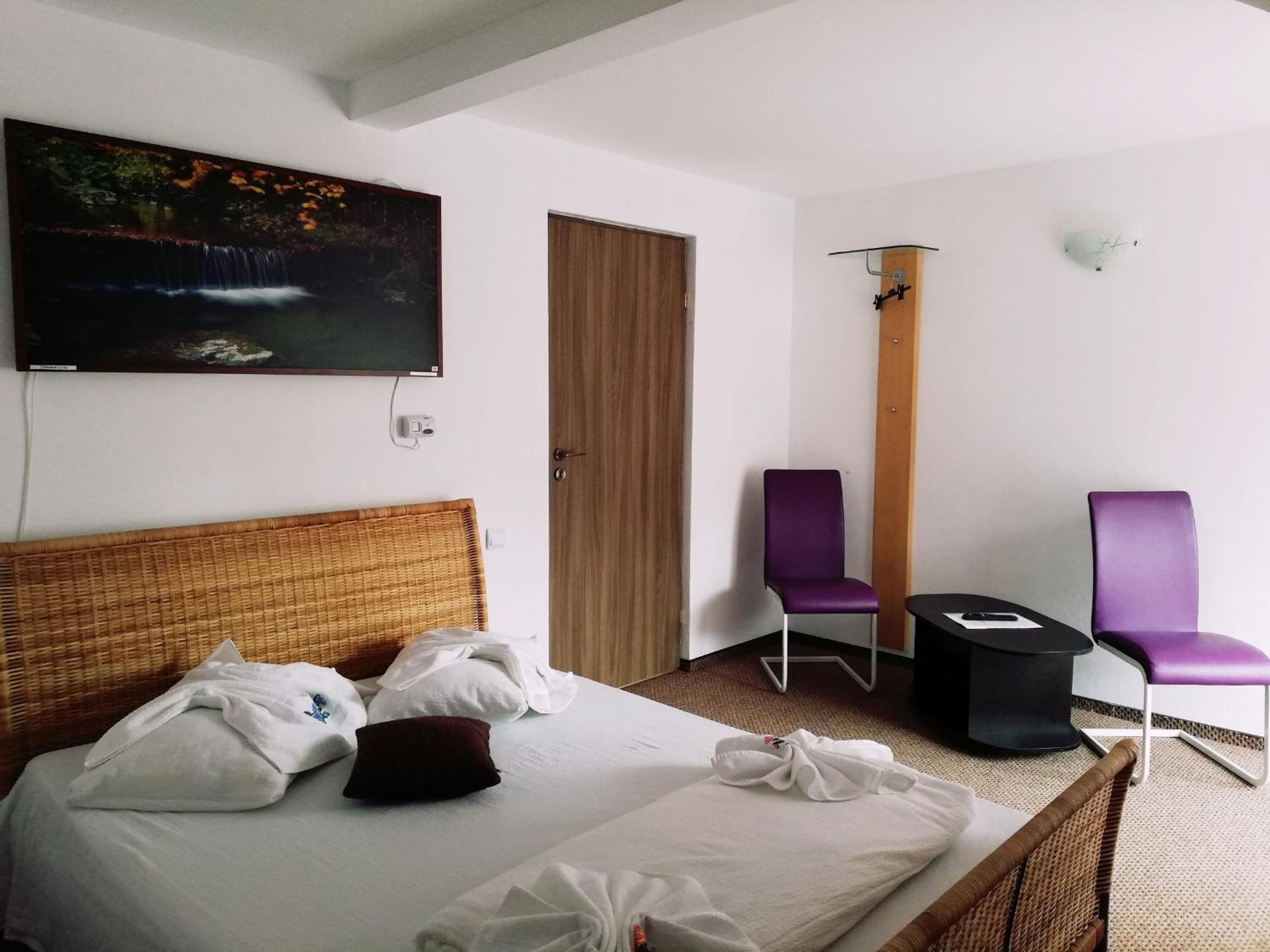 Double Room with Balcony photo 2