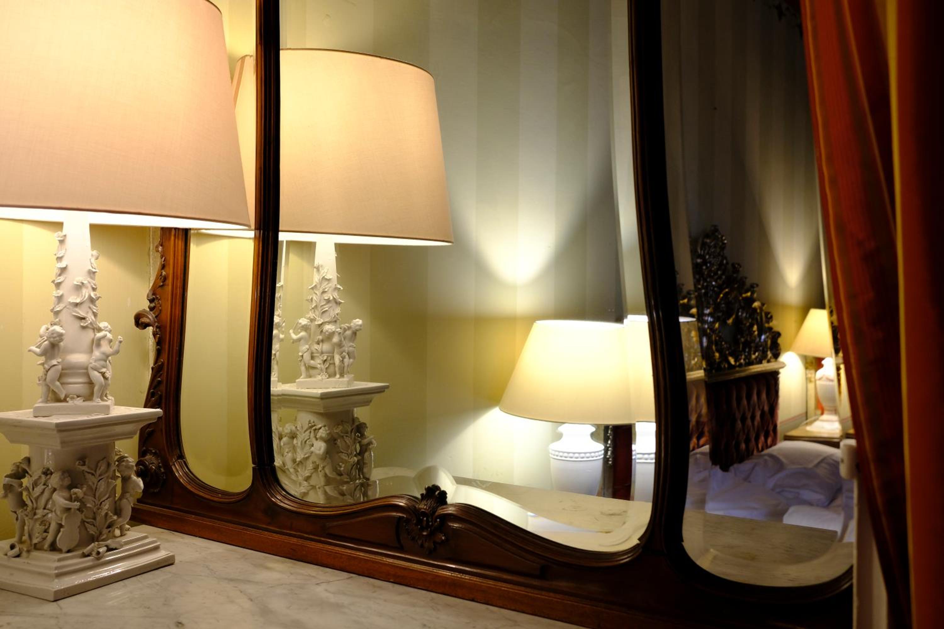 Suite - Photo 6