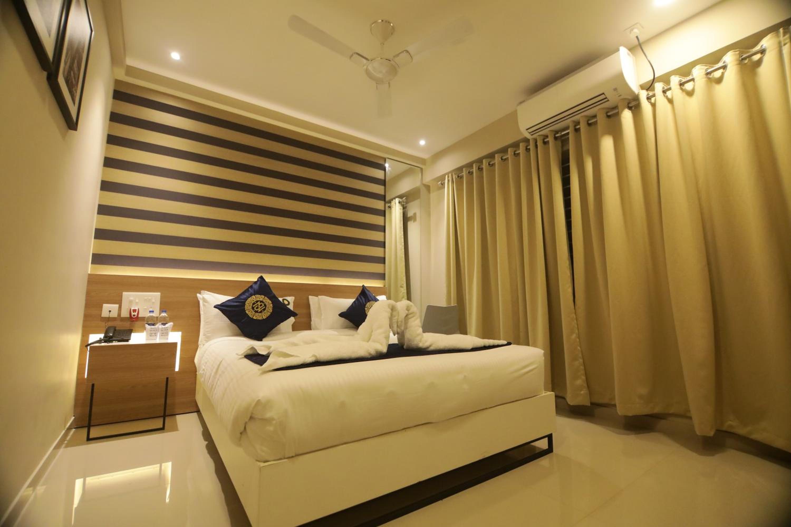 Standard Double Room - Photo 2
