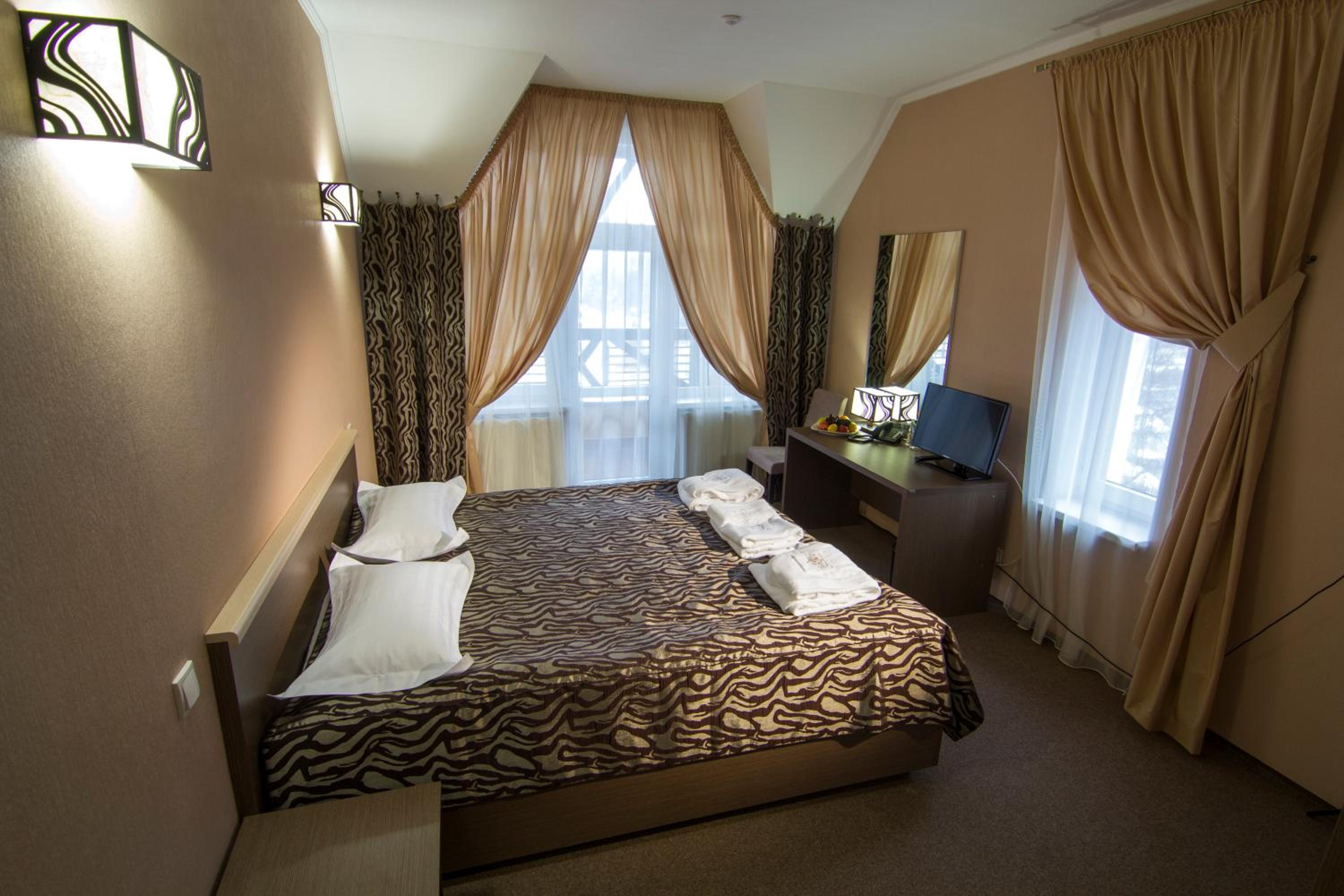 Standard Double Room photo 3