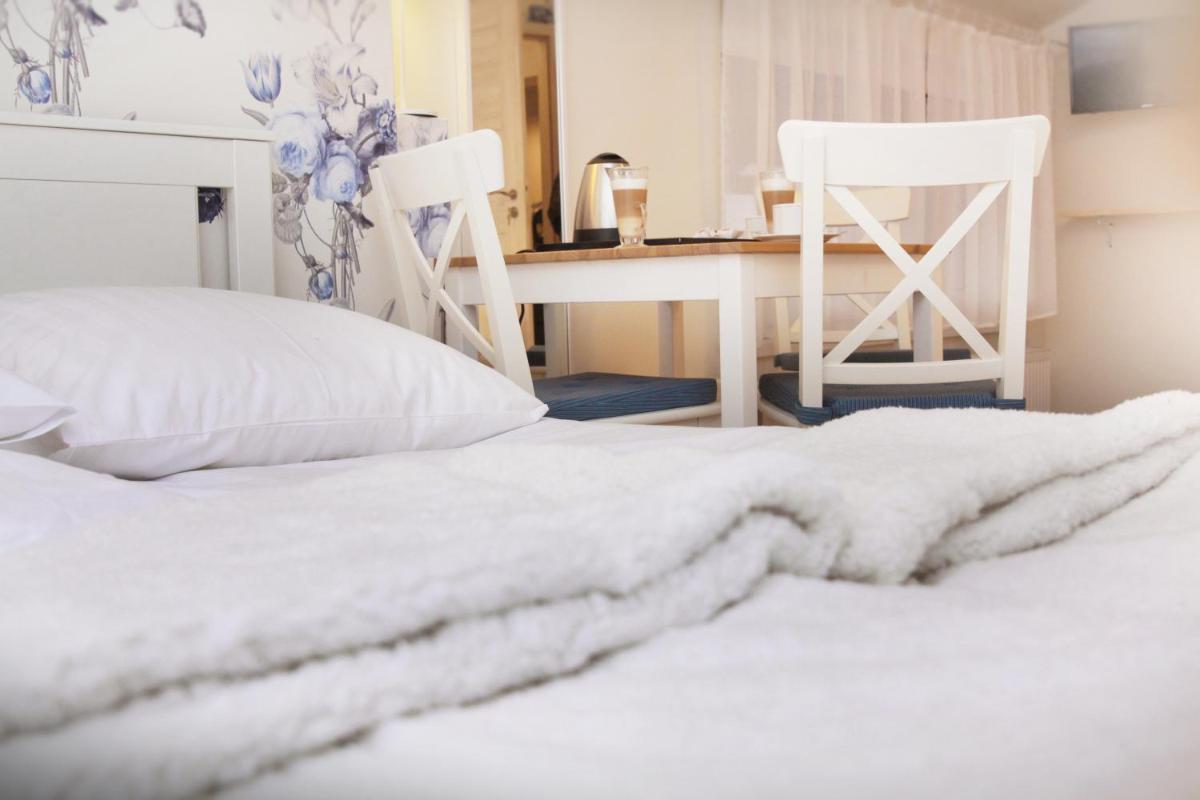 Deluxe Double or Twin Room - Photo 4