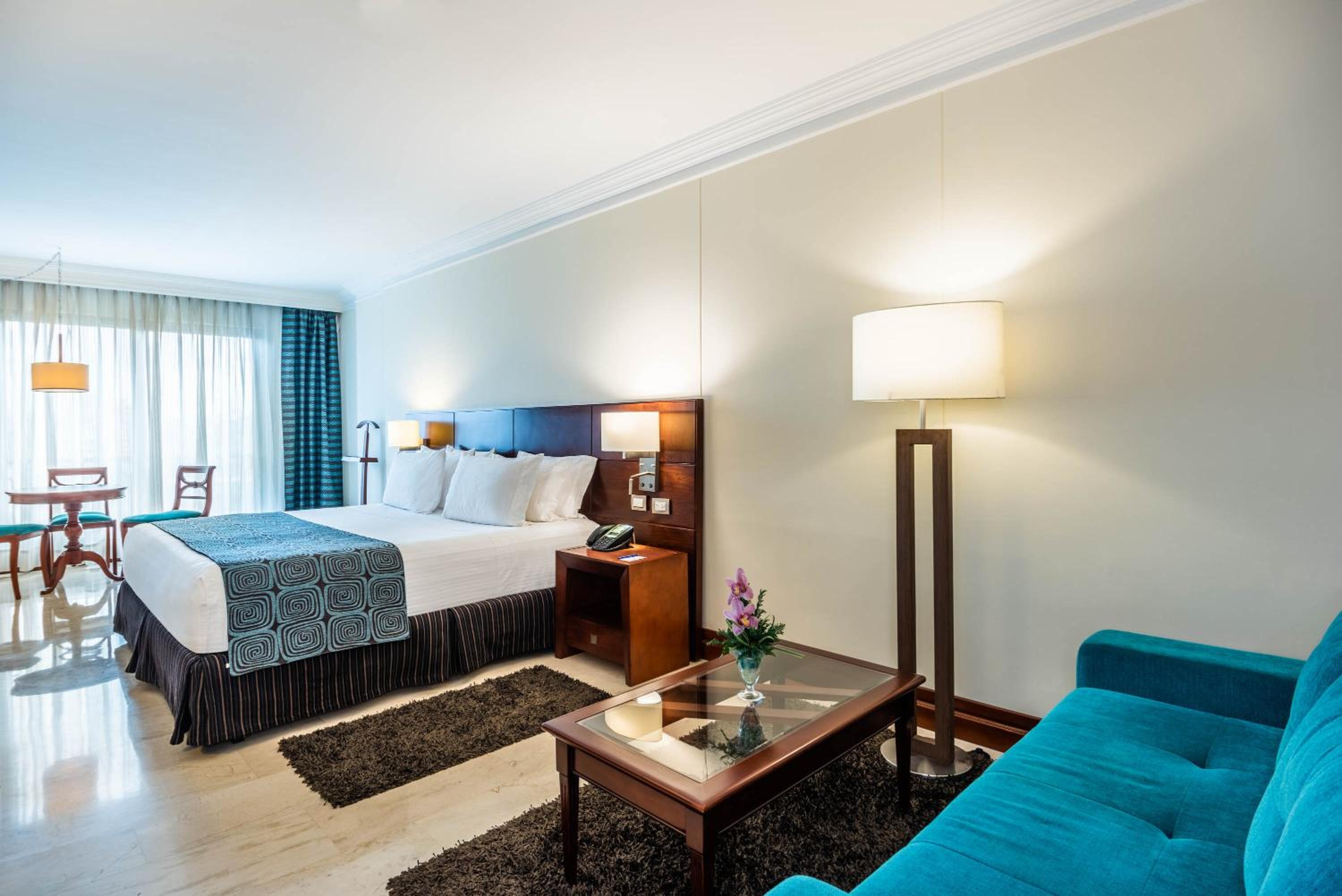 Standard Queen Room - Photo 1