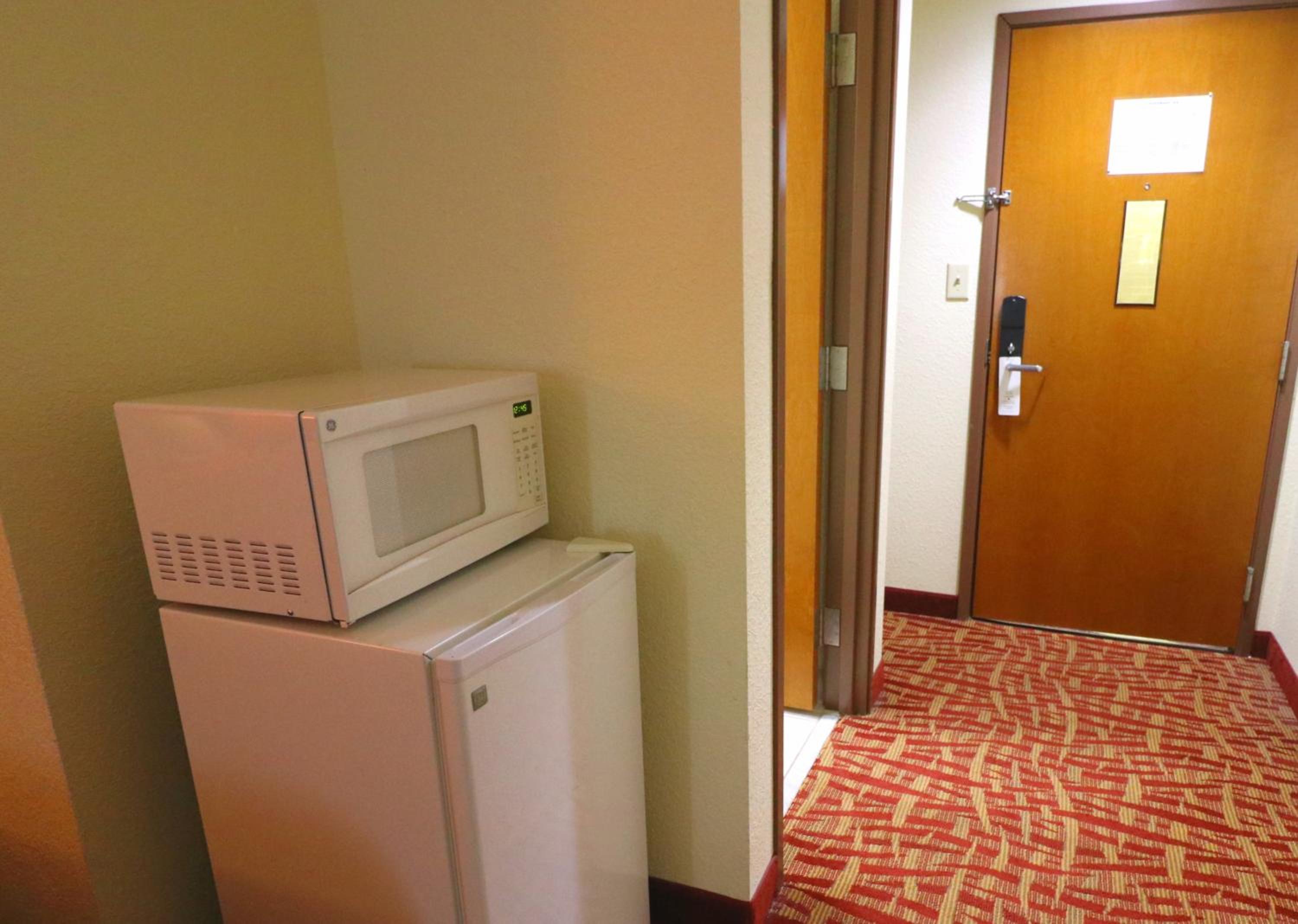 Double Room with Two Double Beds - Non-Smoking - Photo 9