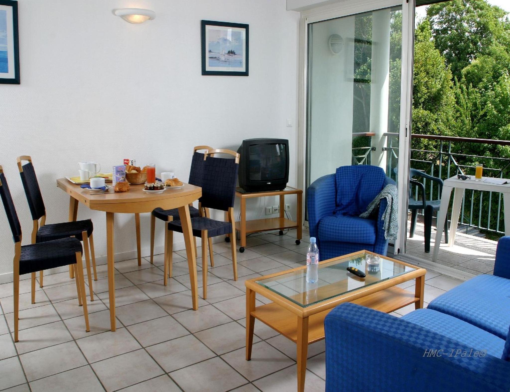 Apartment - City View photo 1