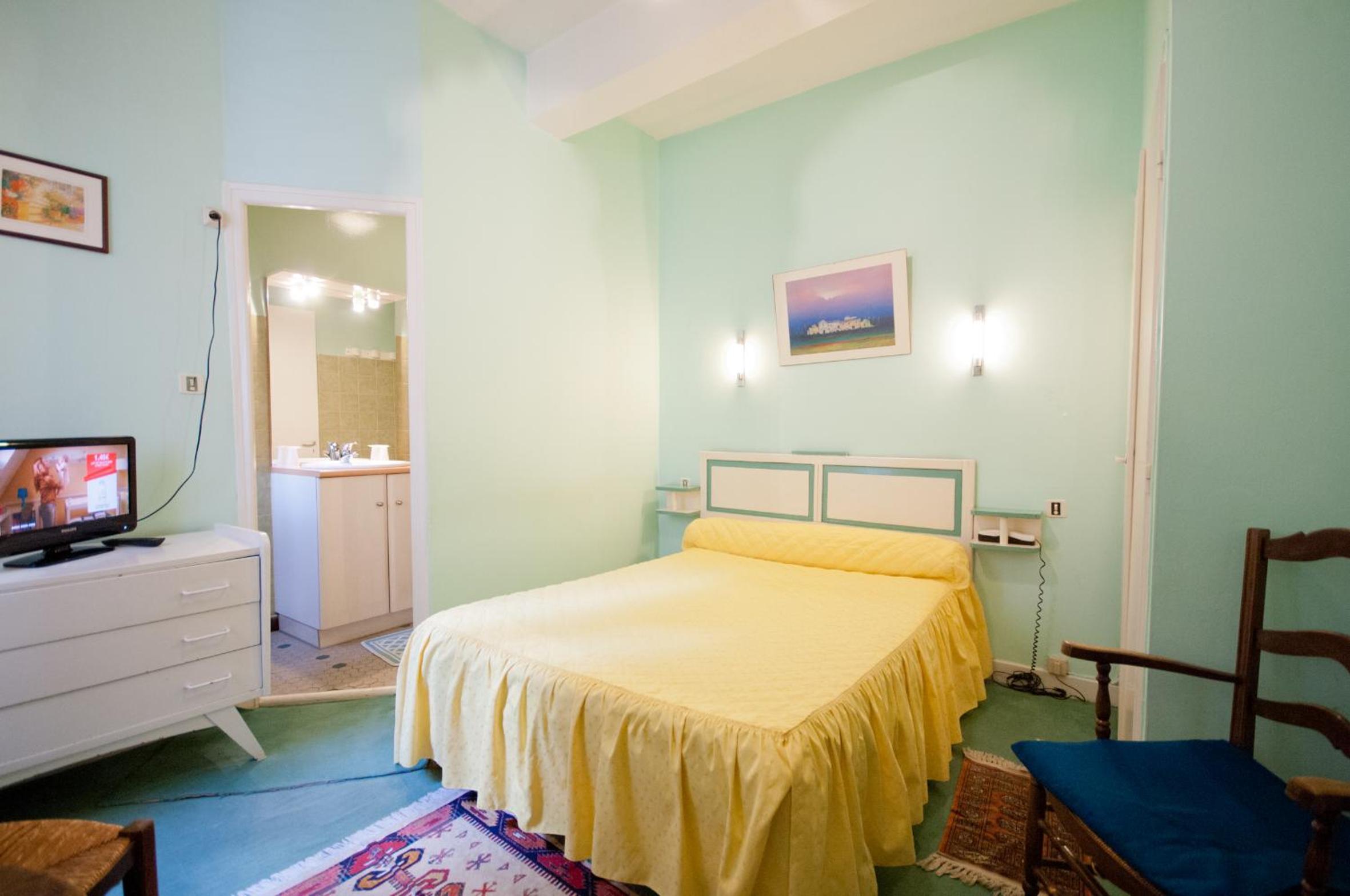 Double Room photo 3