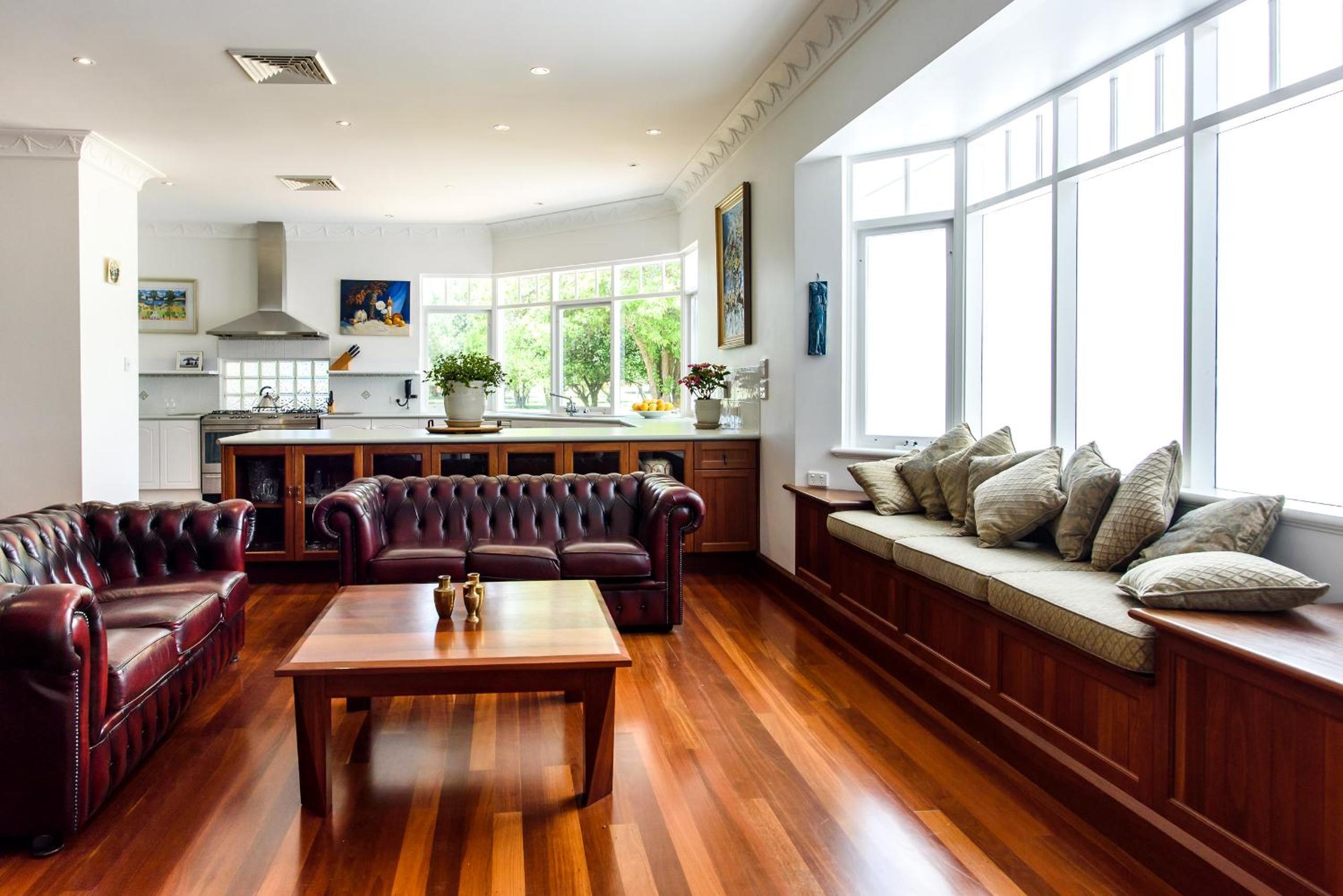 Superior Villa photo 1