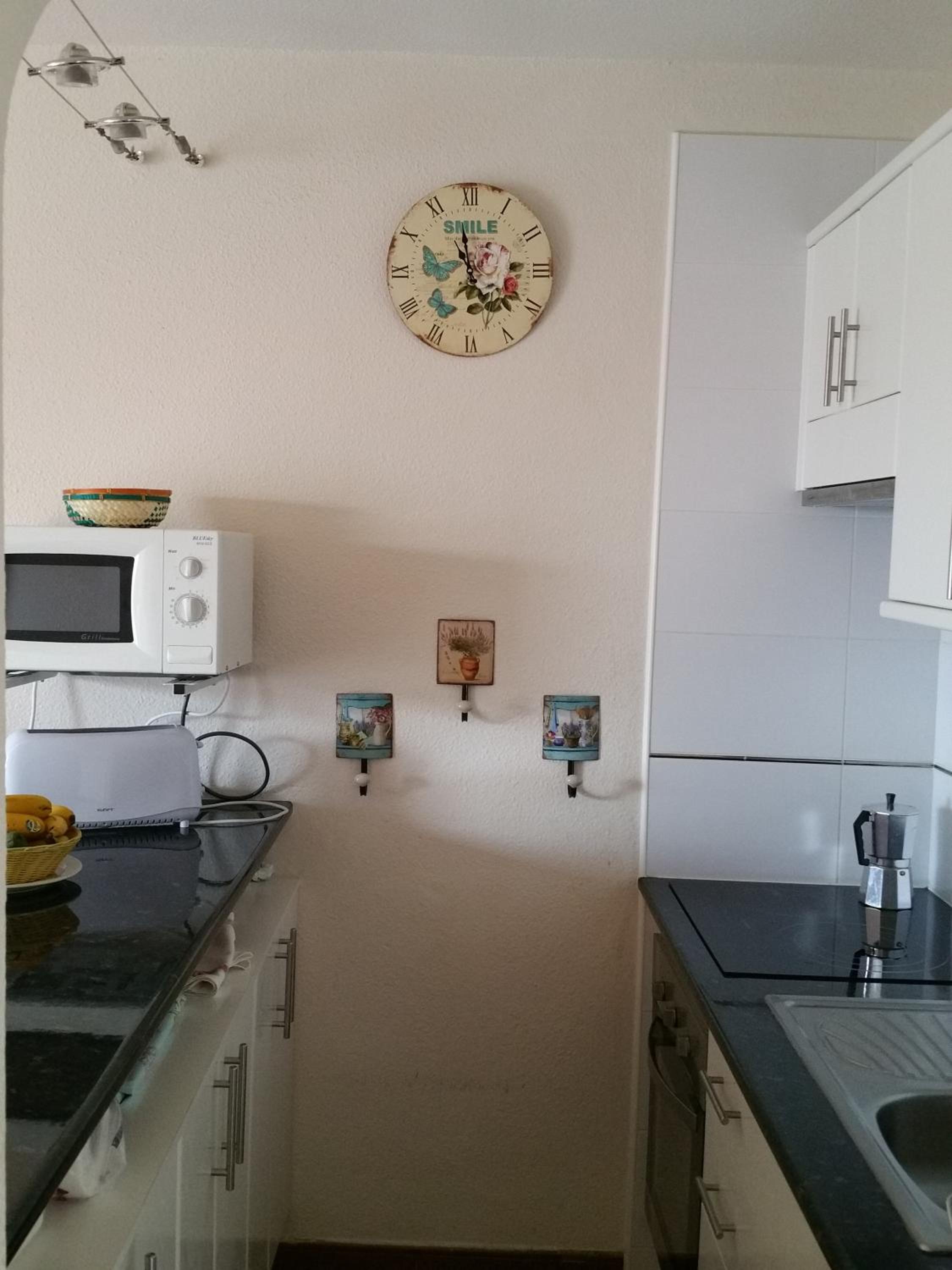 One-Bedroom Apartment - Photo 15