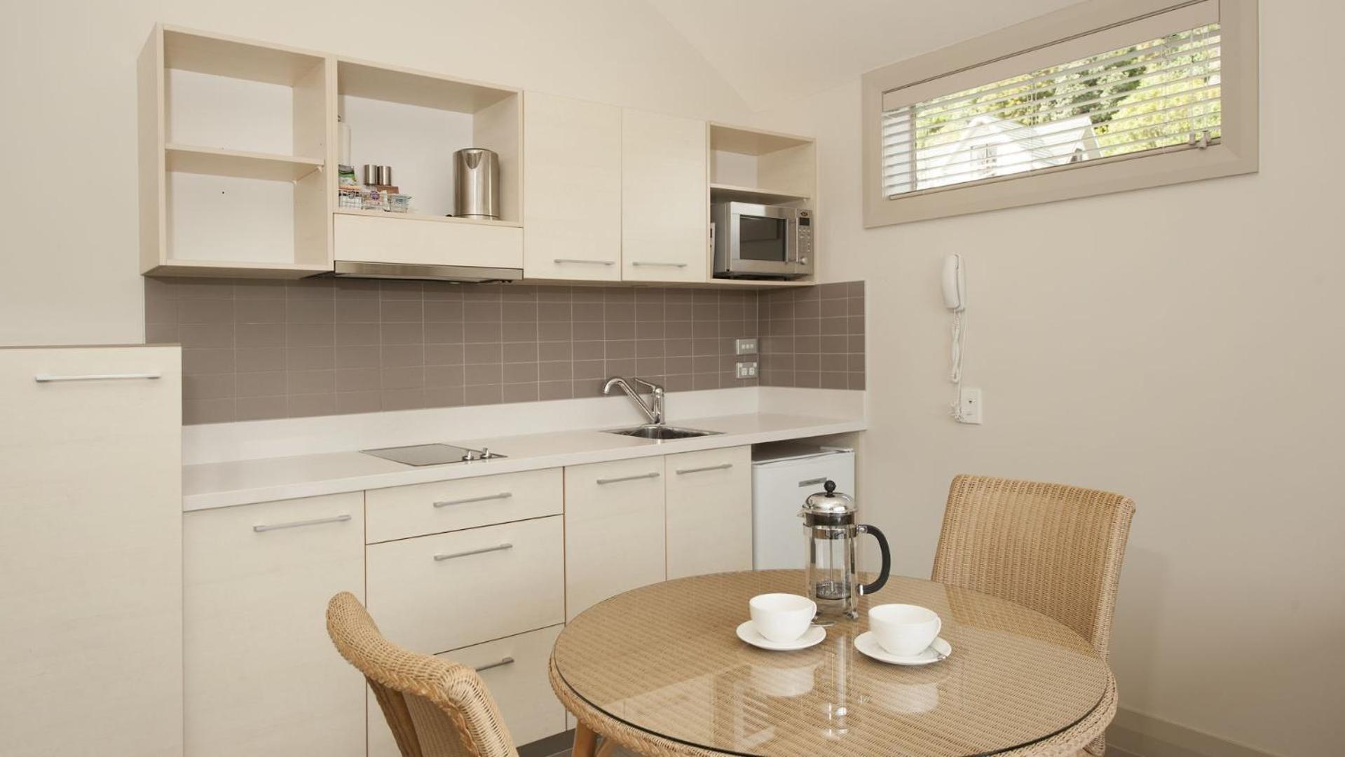 Apartment 11 - Village View One Bedroom - Photo 2