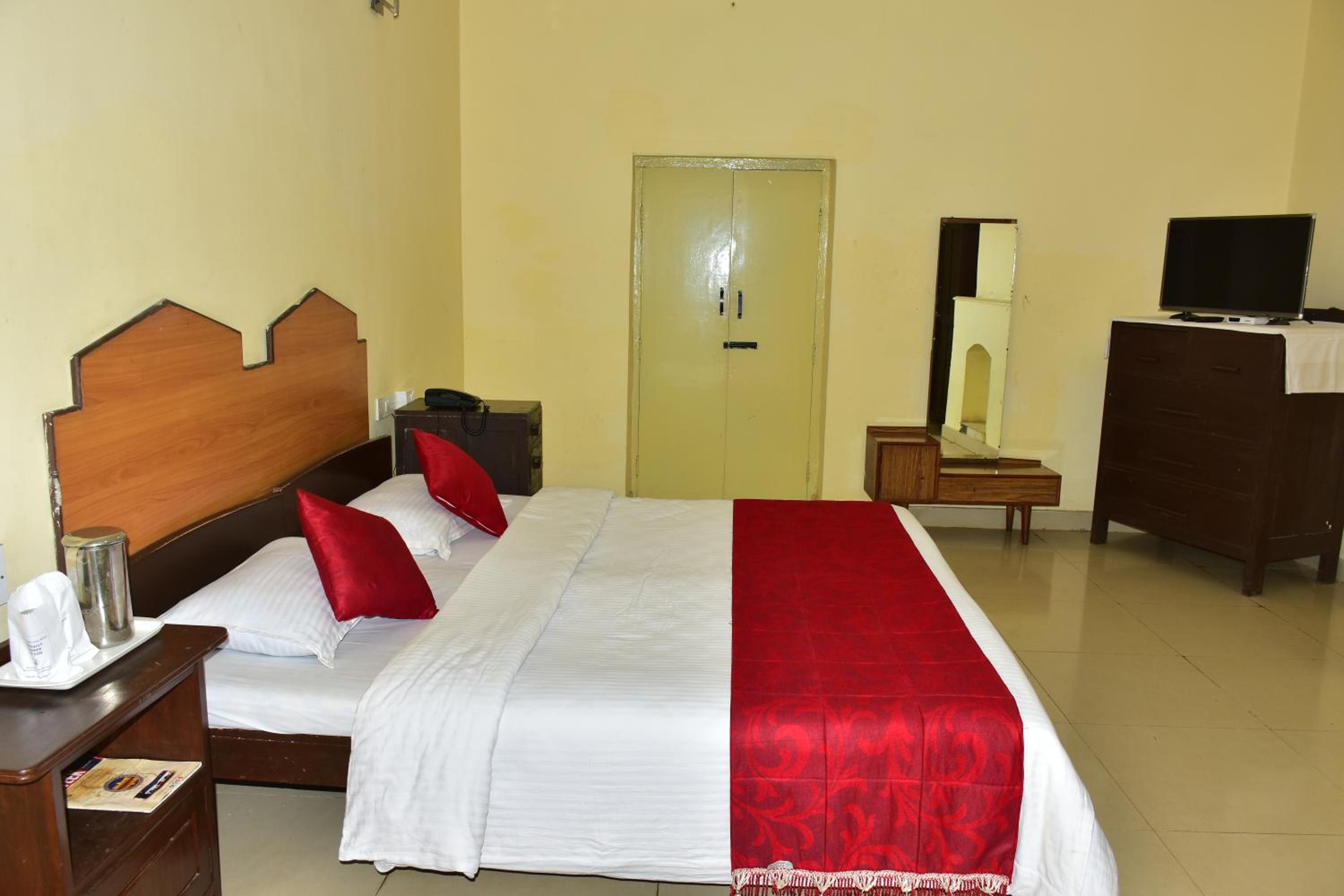 Deluxe Double Room photo 2