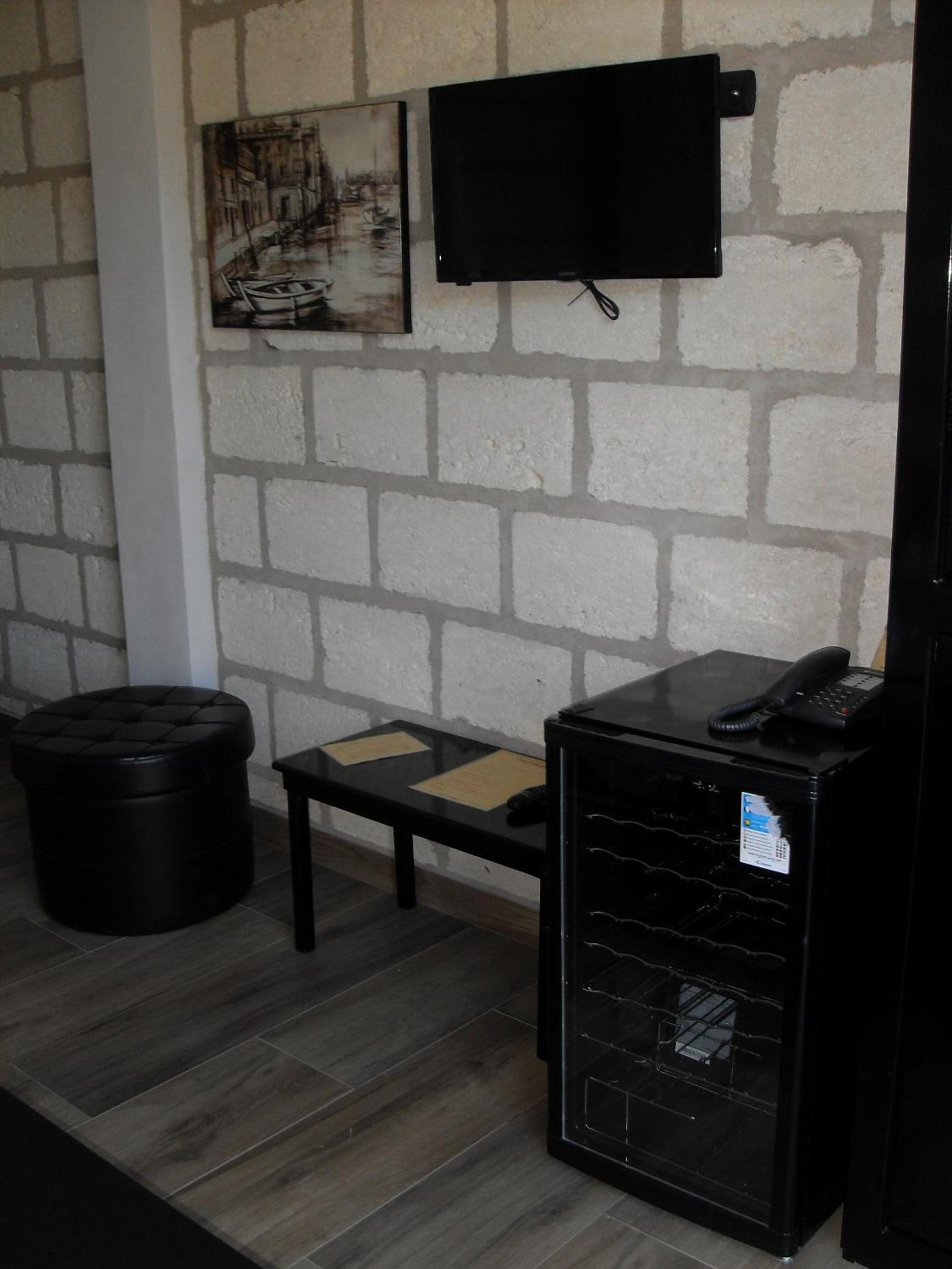 Deluxe Double Room - Photo 2