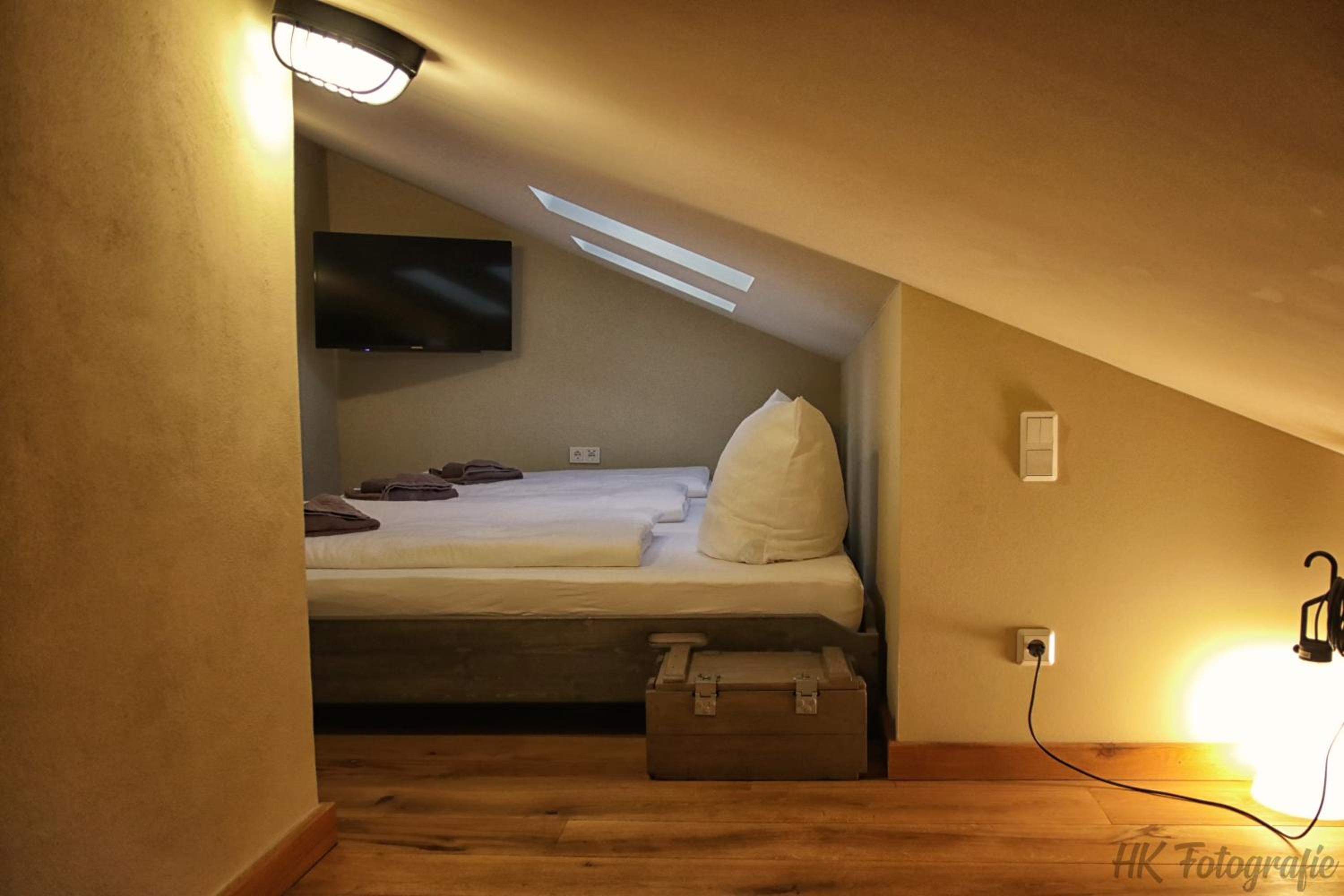 Family Room with Private Bathroom photo 1