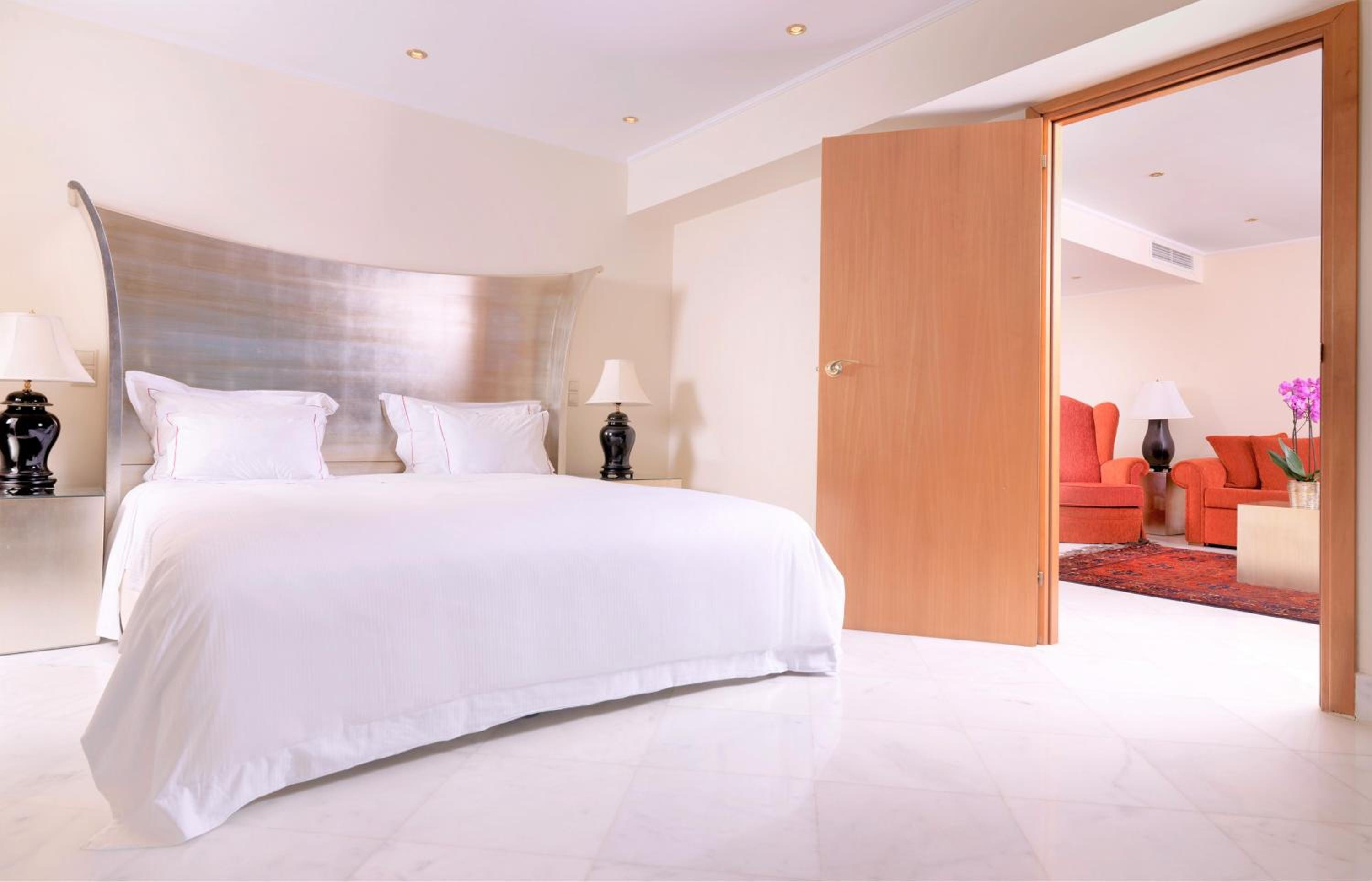 Exclusive One-Bedroom Suite Sea View - Photo 1