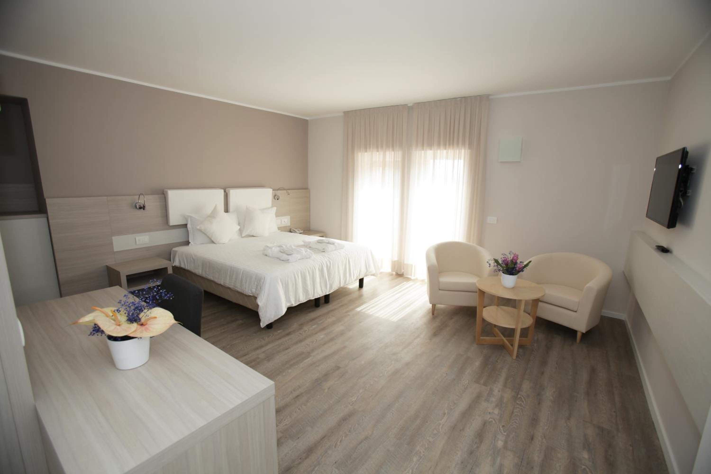 Superior Twin Room photo 1