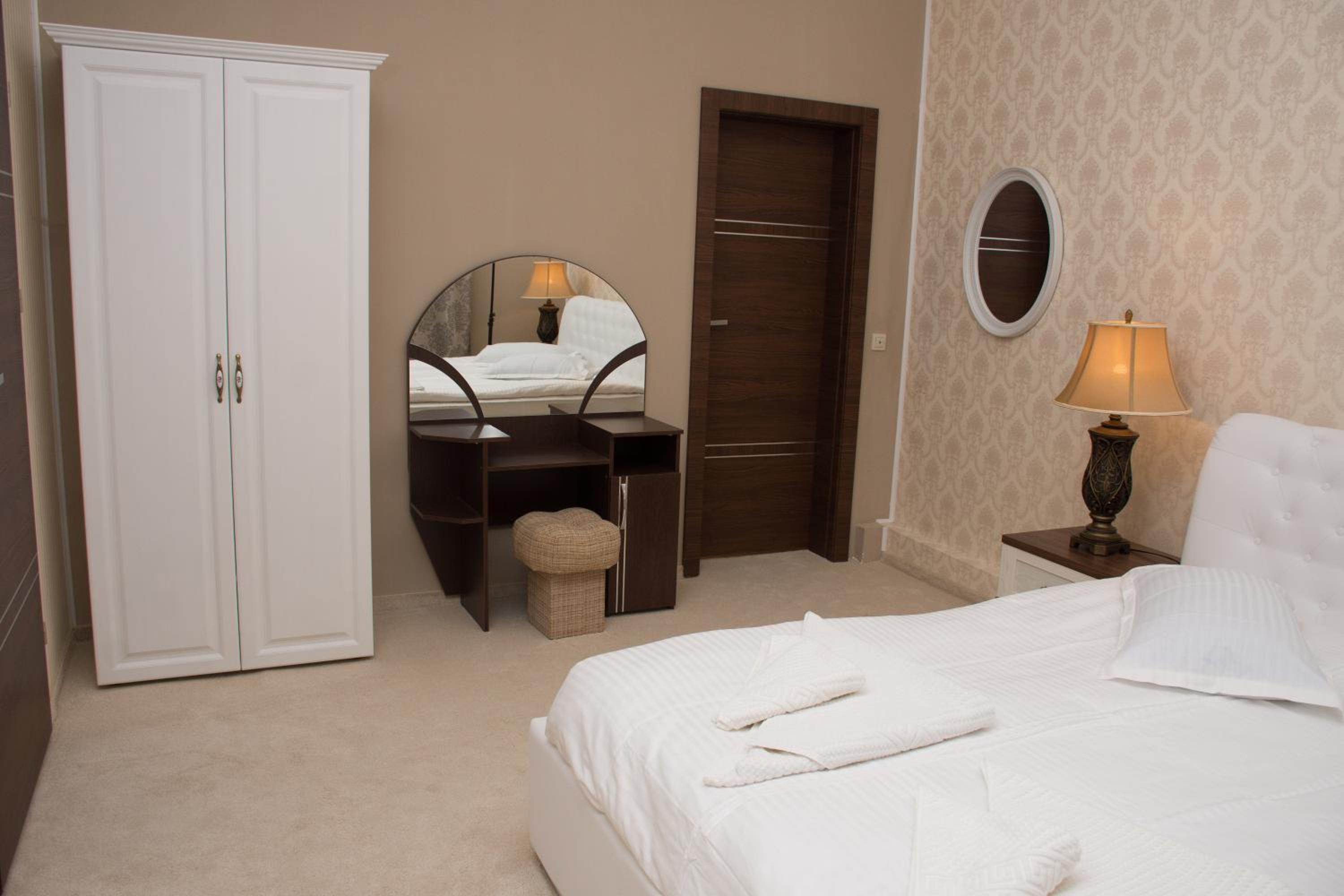 Deluxe Double Room - Photo 6