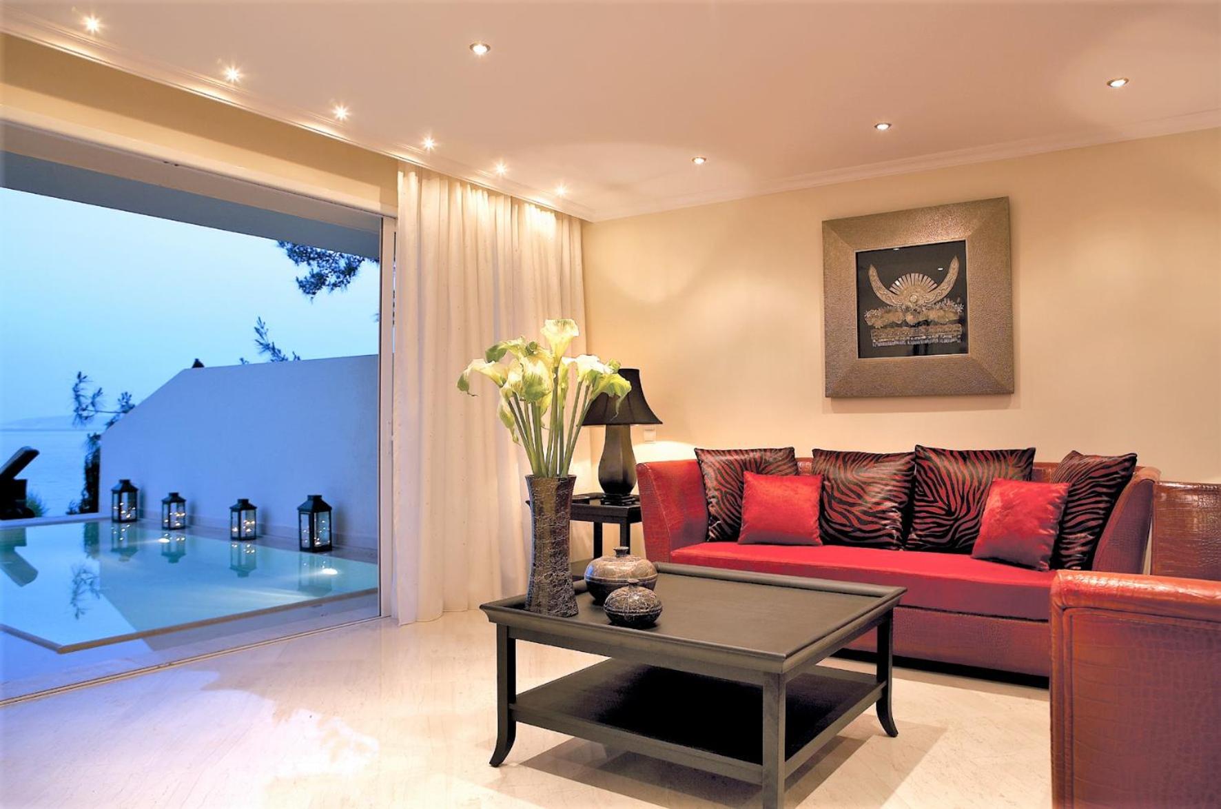 Exclusive Seafront  One-Bedroom Maisonette Individual Pool - Photo 2