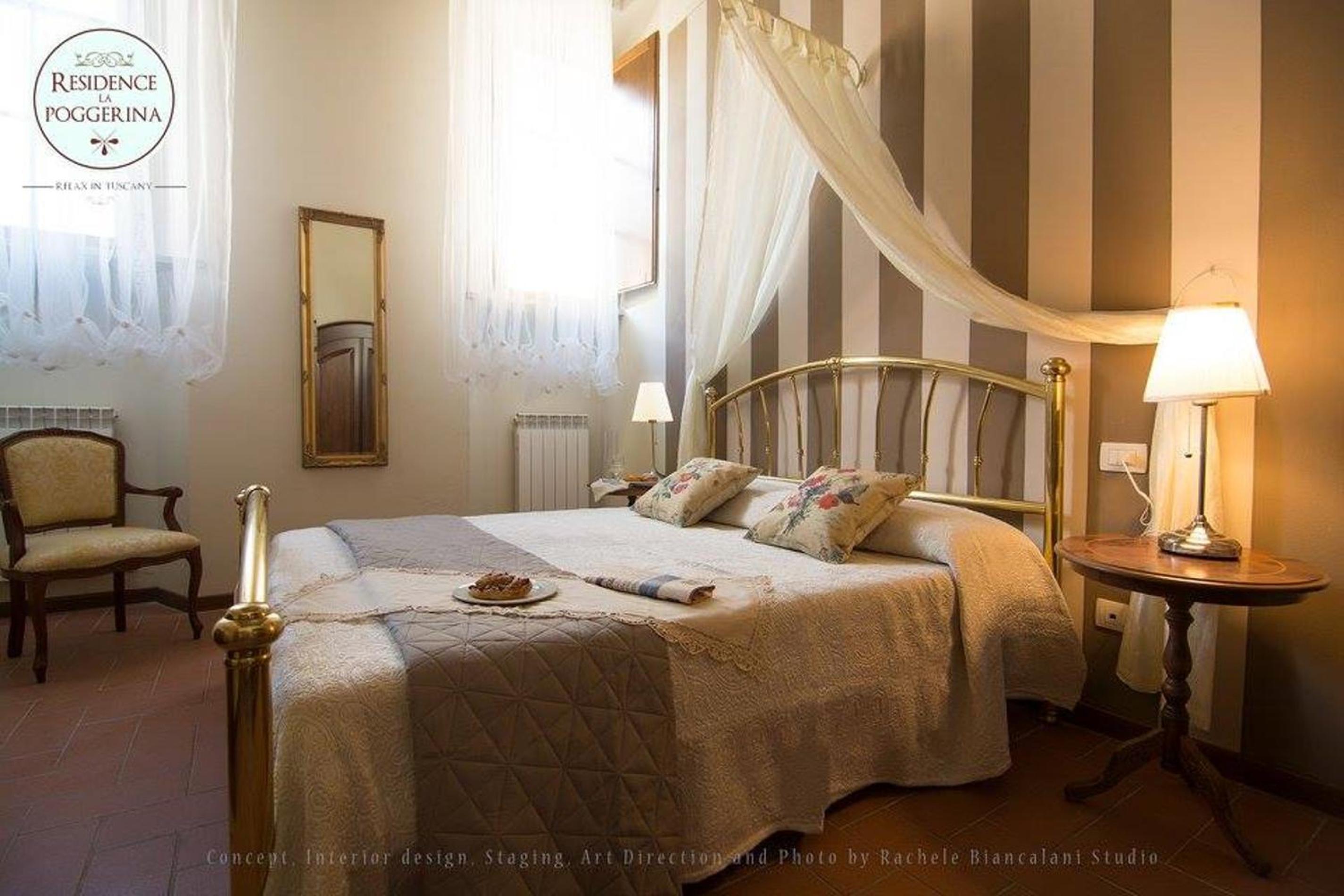 One-Bedroom Apartment - Split Level photo 1