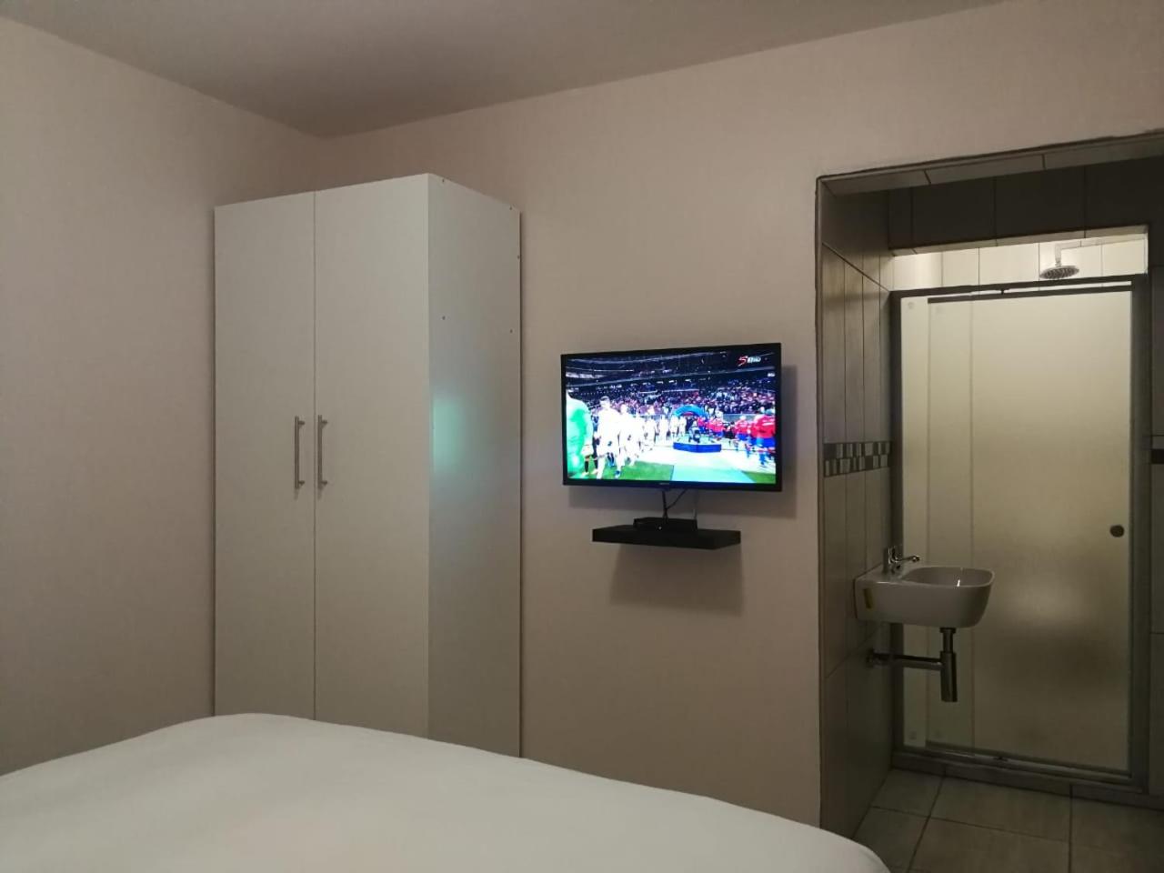 Luxury Triple Room - Photo 2