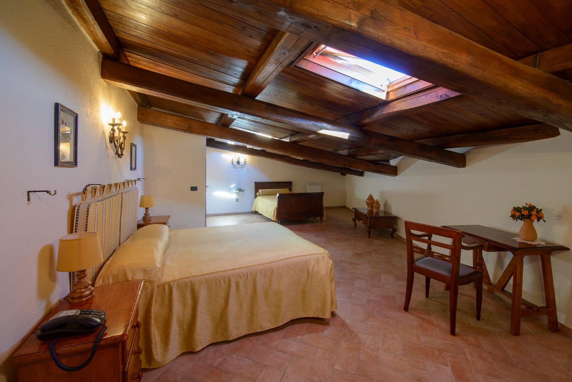 Maisonette photo 2