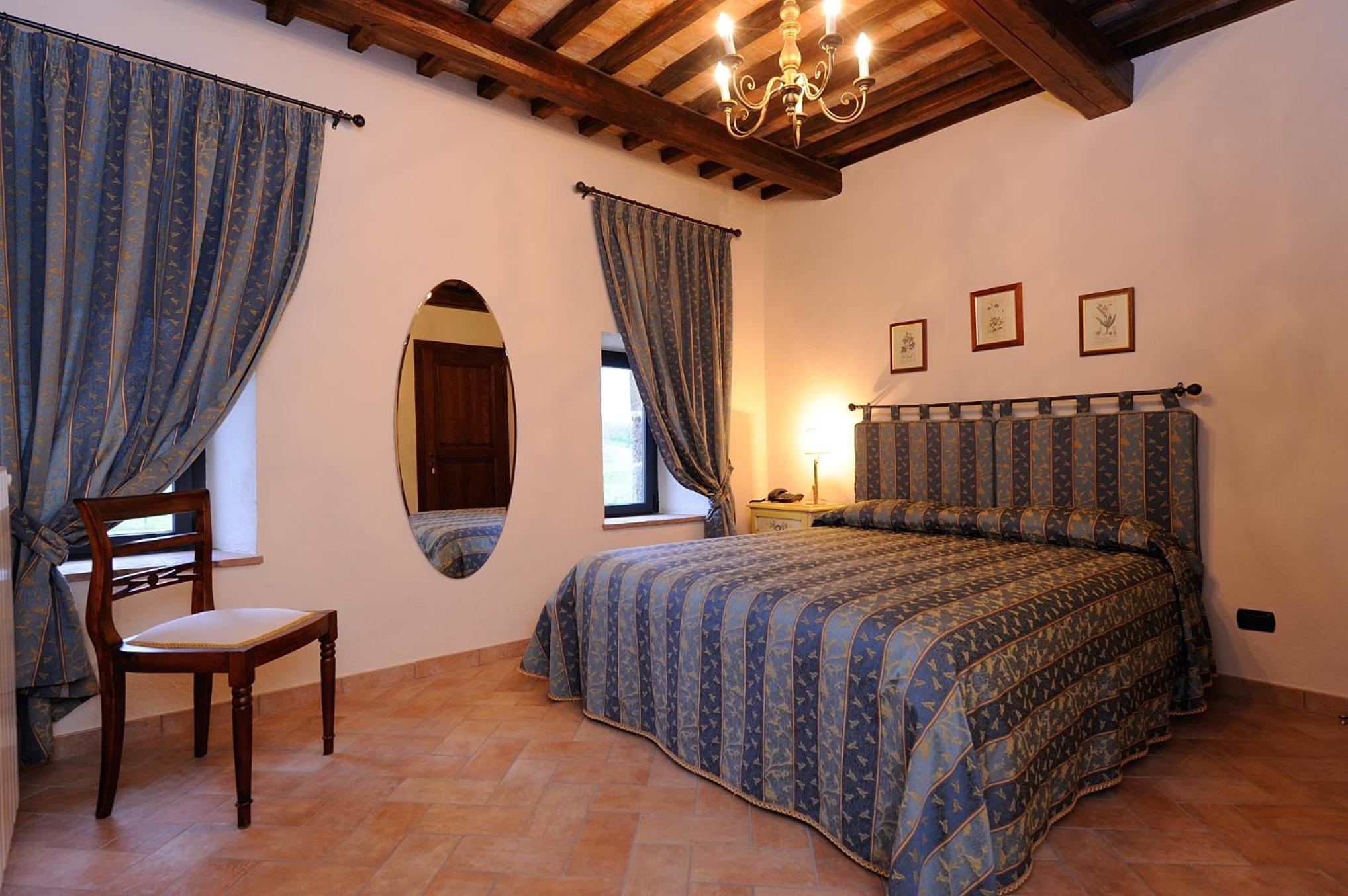 Maisonette photo 1