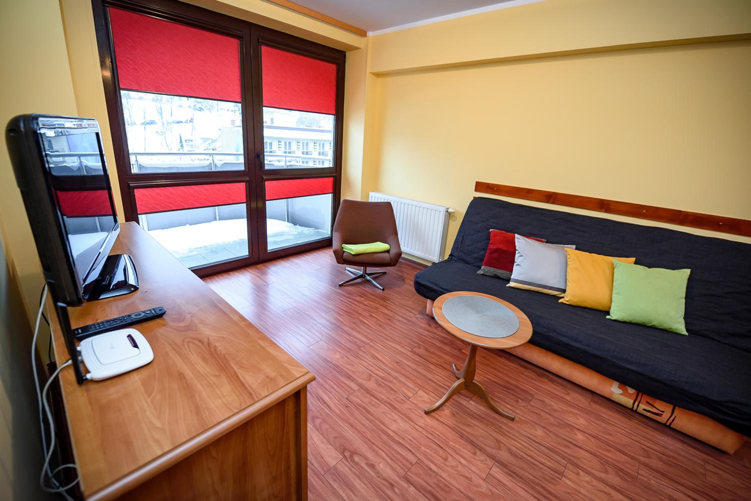 One-Bedroom Apartment with partial Forest View photo 1