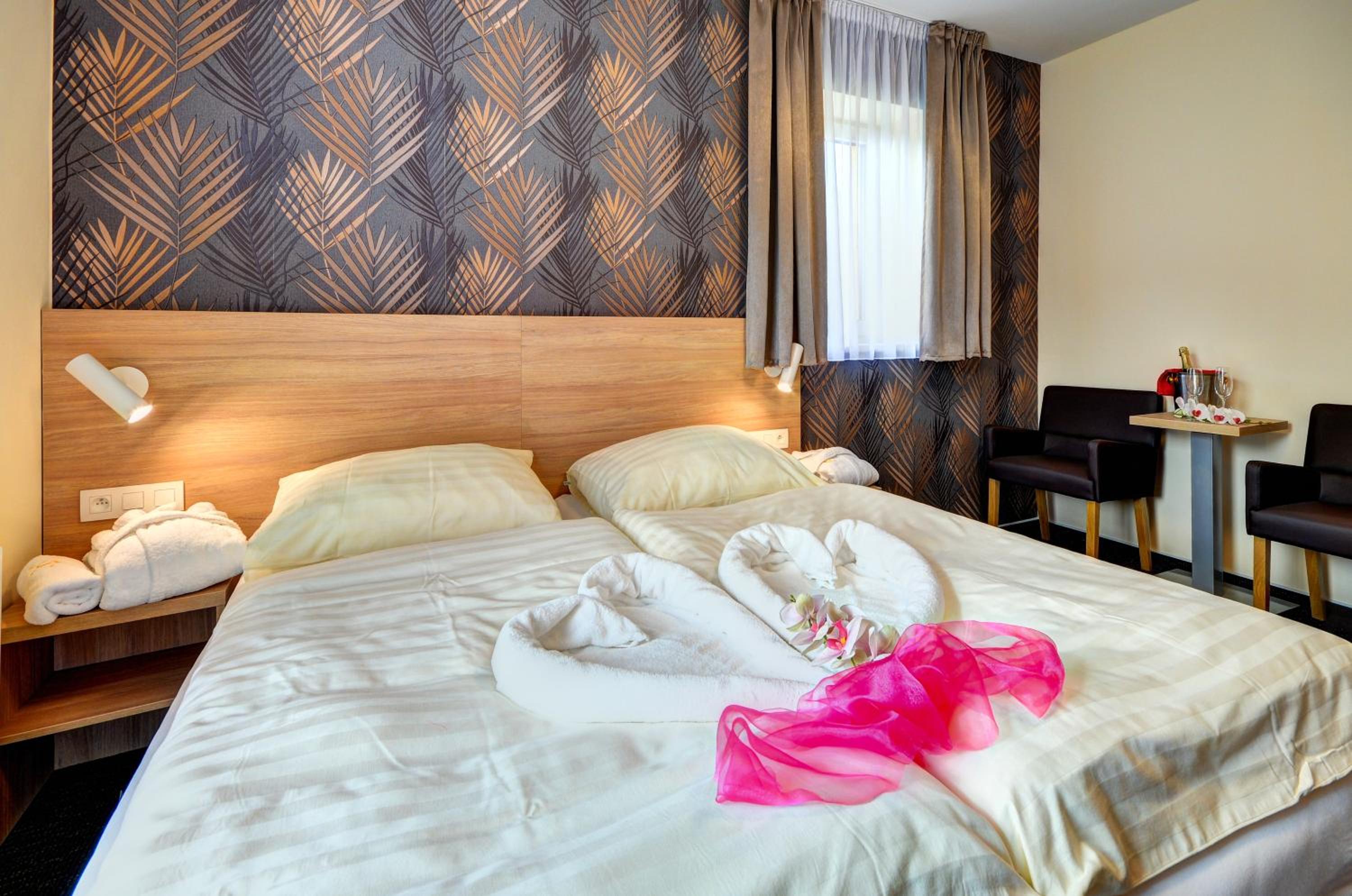 Superior Double or Twin Room with Terrace - Photo 3