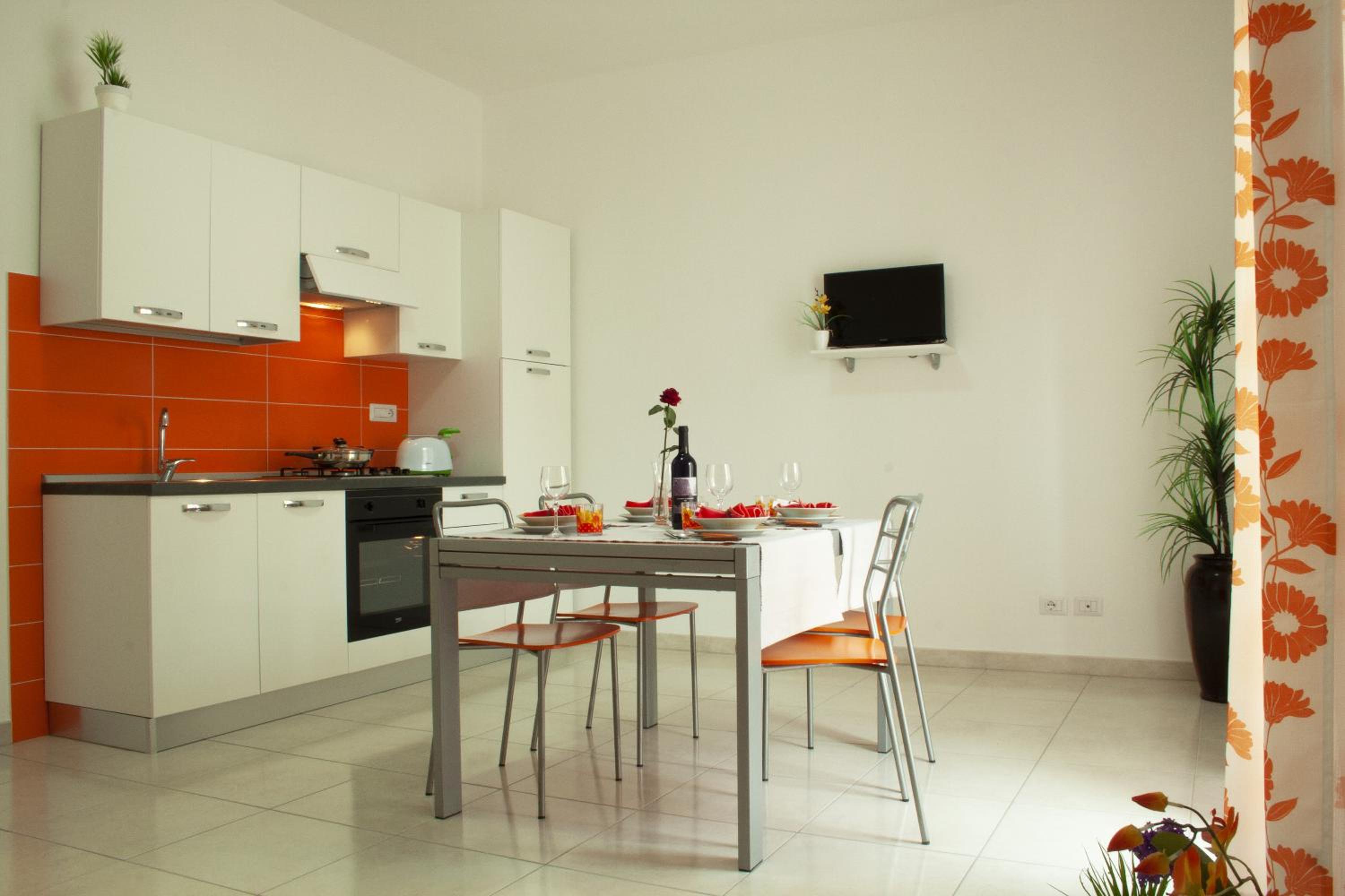 Apartment photo 3