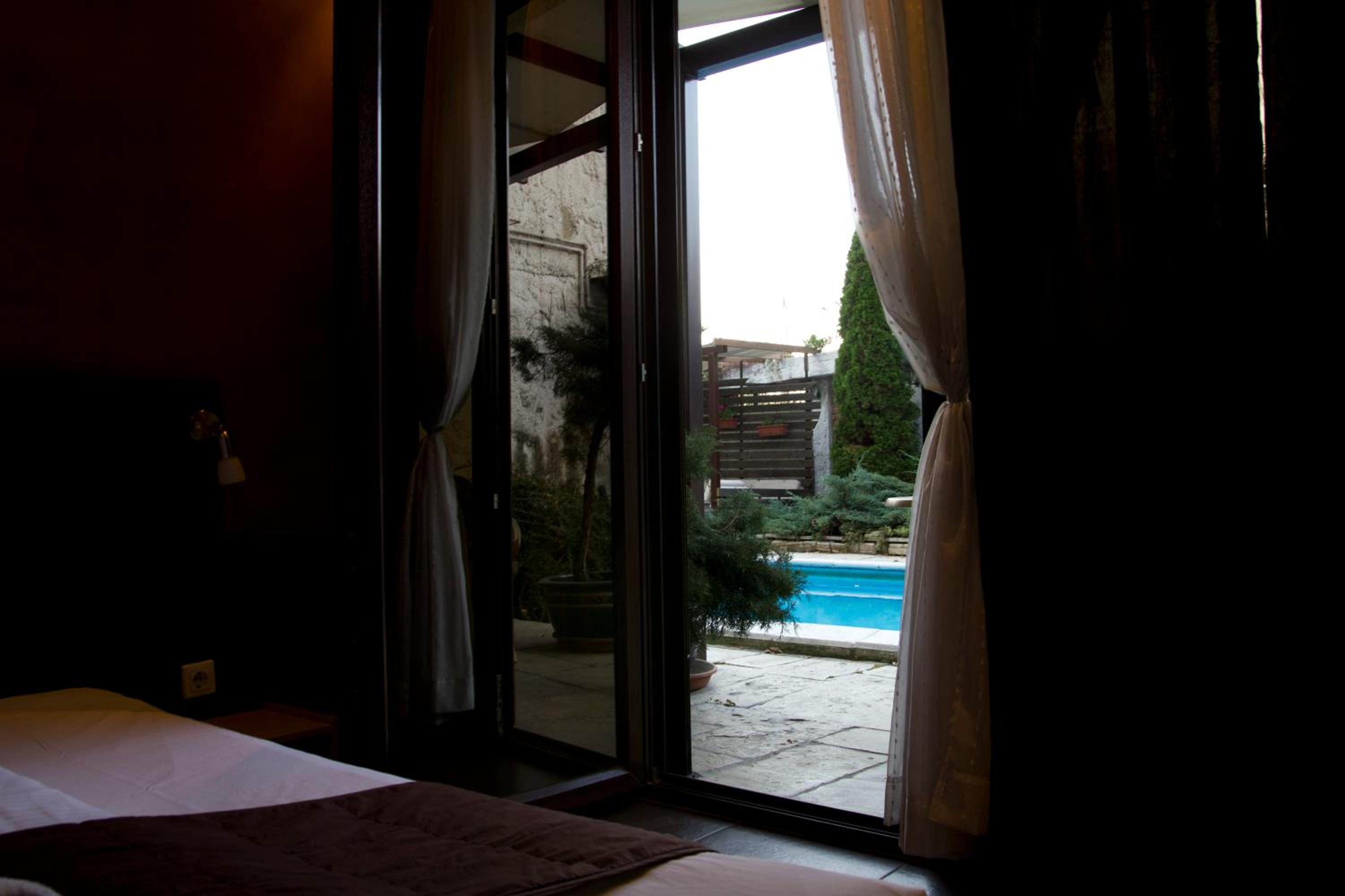 Double or Twin Room with Balcony - Photo 30
