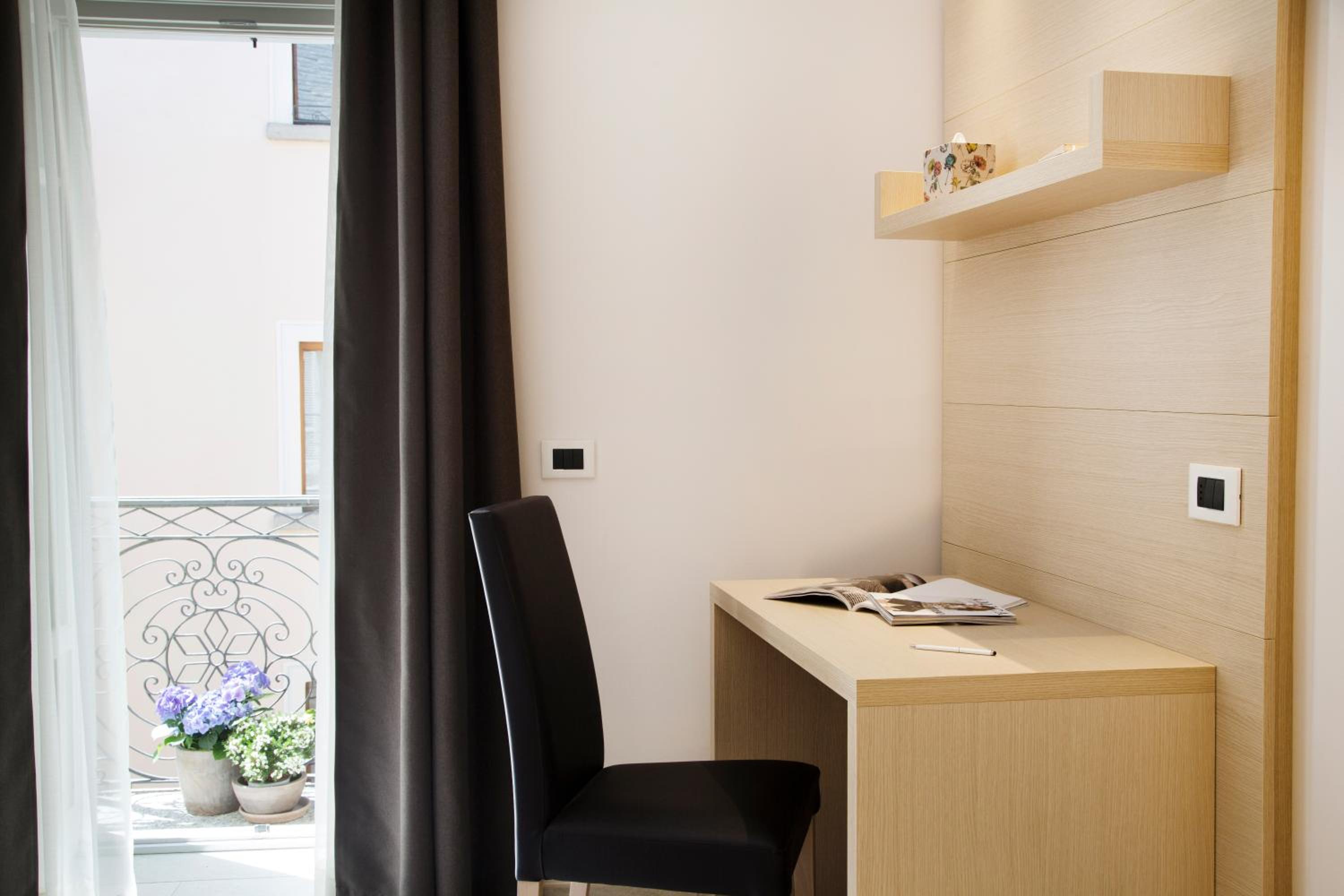 Double Room - Photo 4