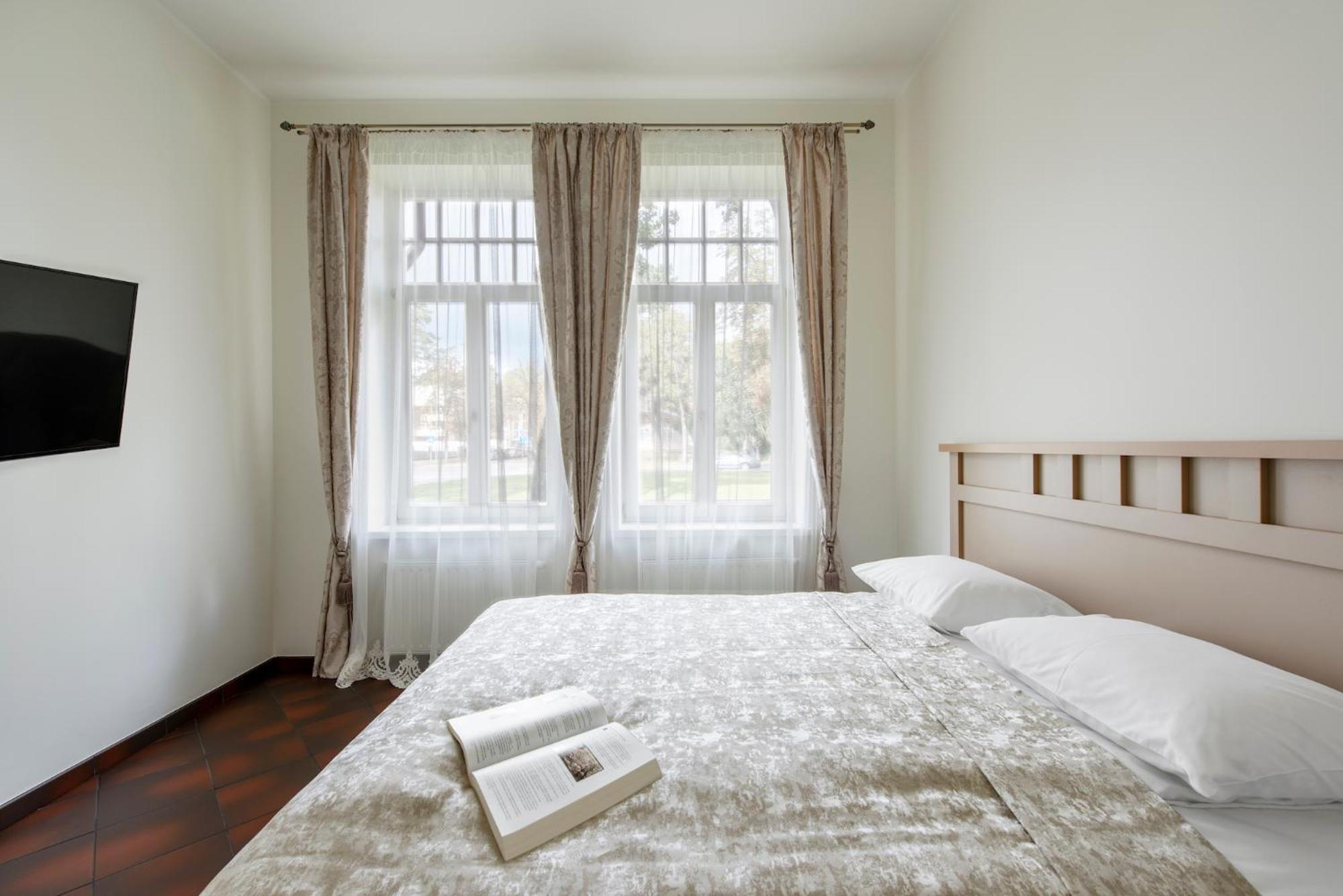 Two-Bedroom Suite - Photo 26