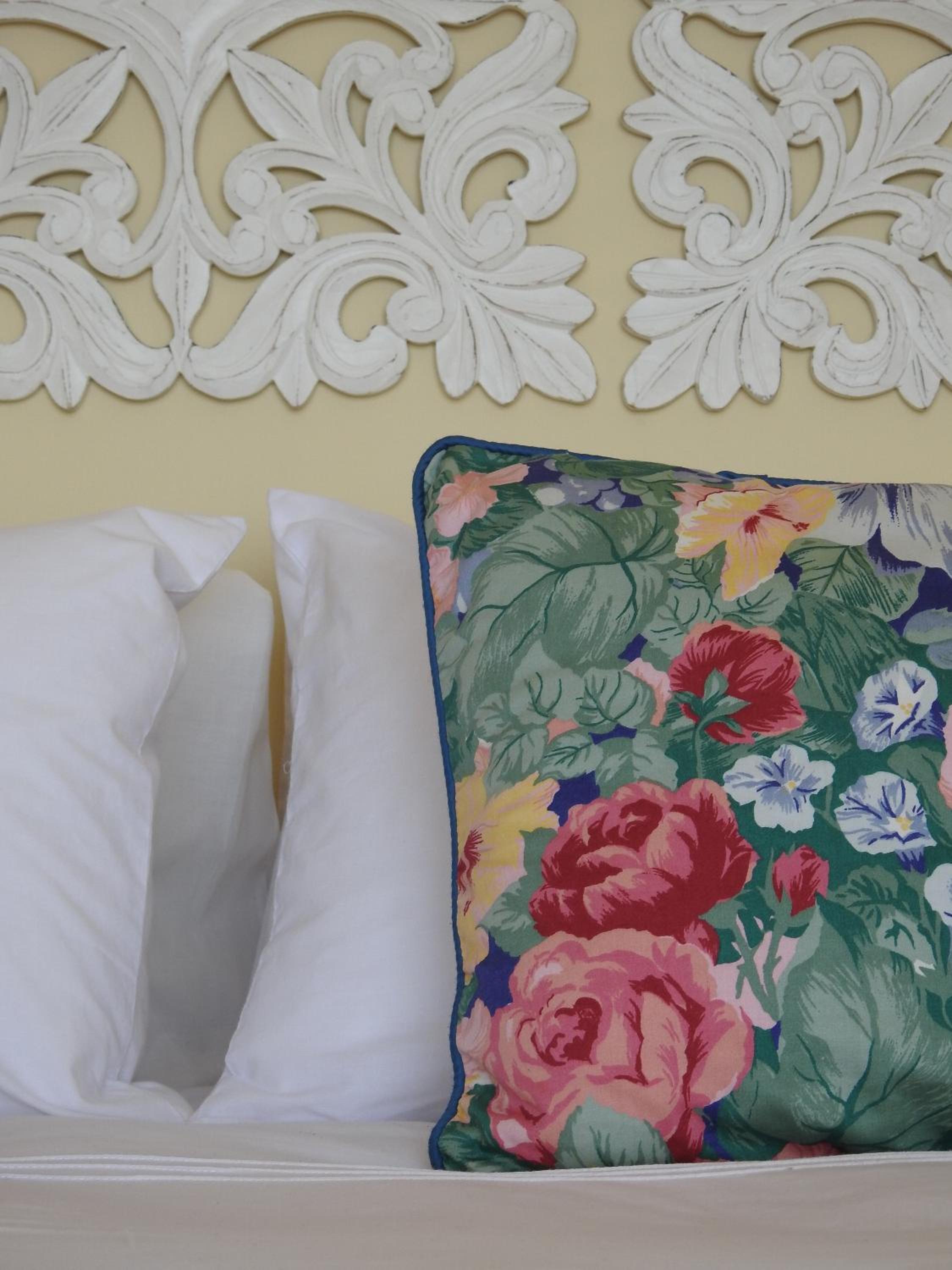 Comfort Queen Room photo 2