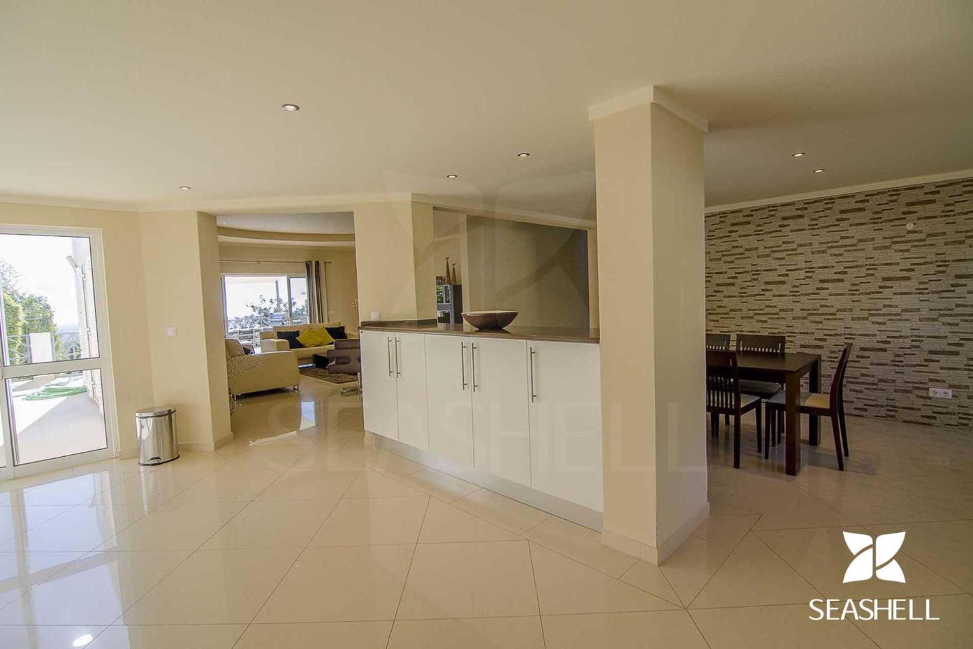 Villa with Private Pool photo 3