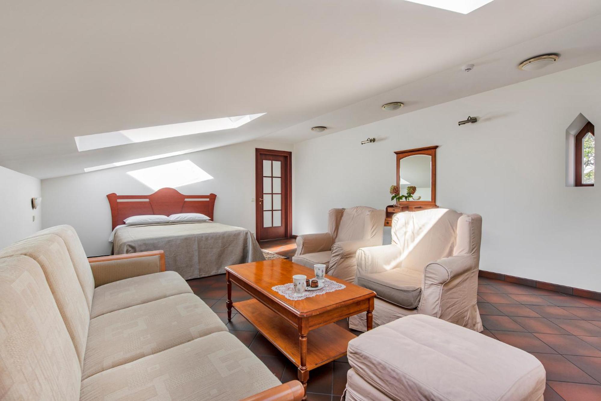 Three-Bedroom Apartment - Photo 1