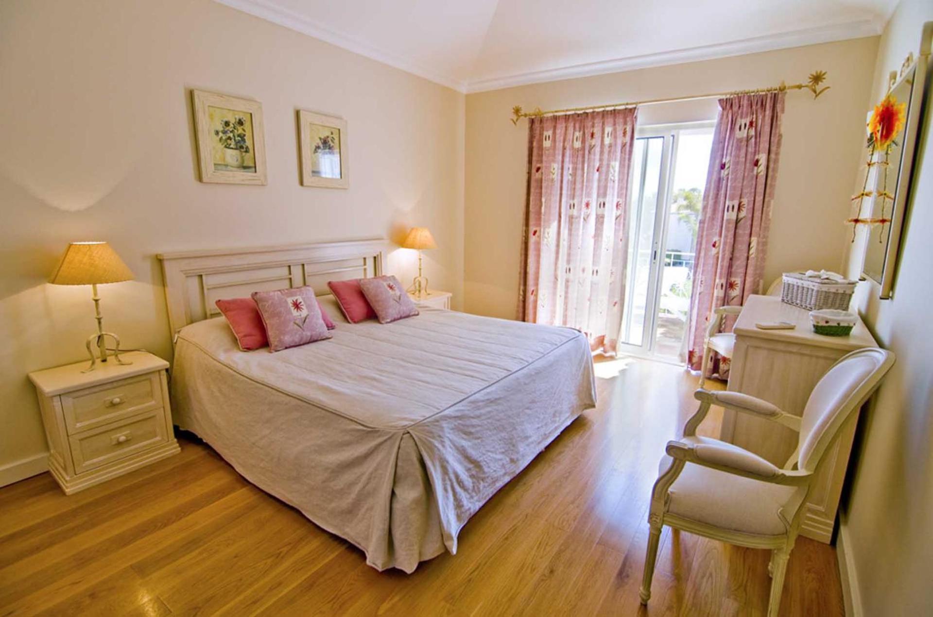 Superior Apartment photo 2