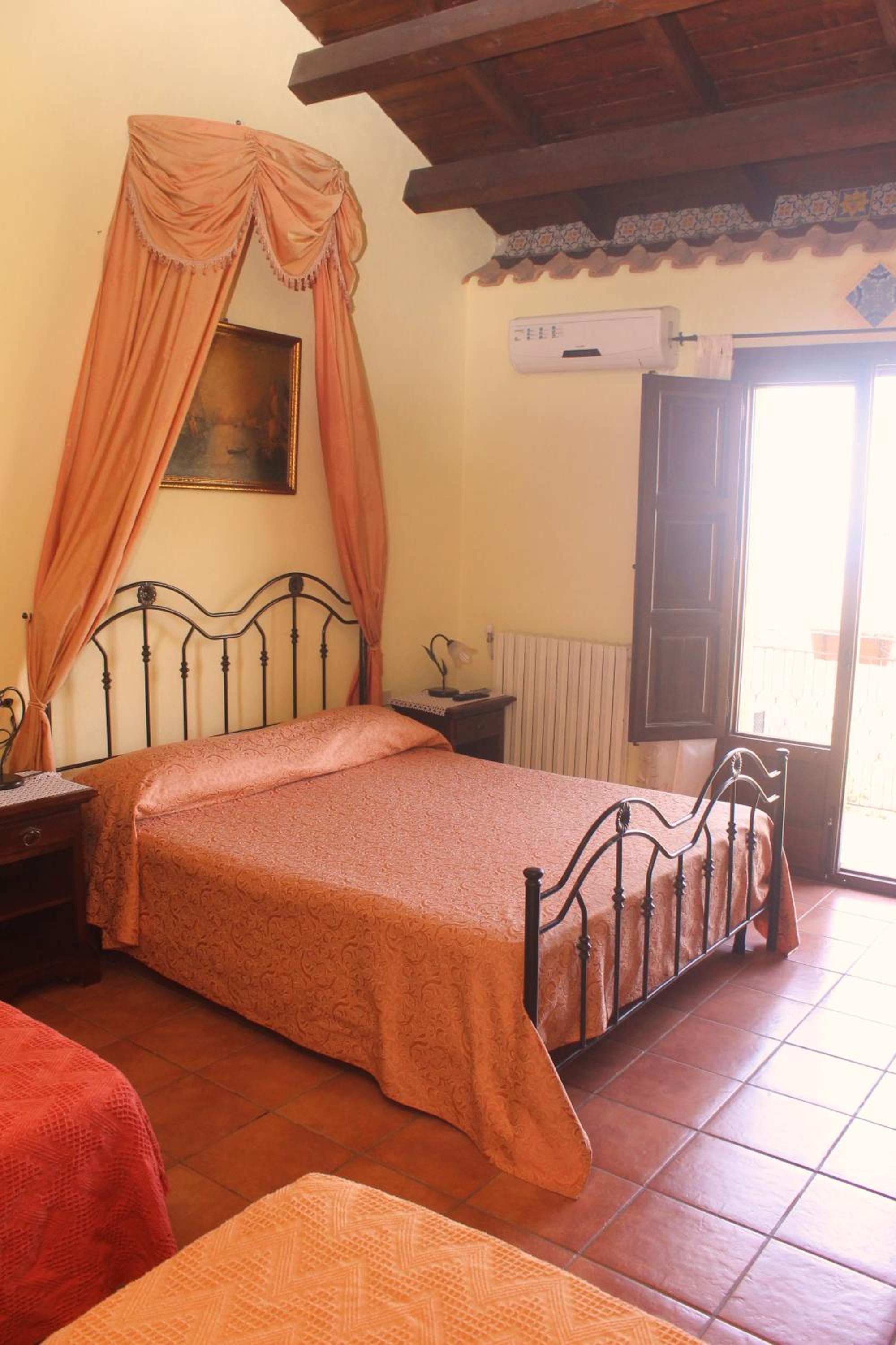 Quadruple Room photo 2