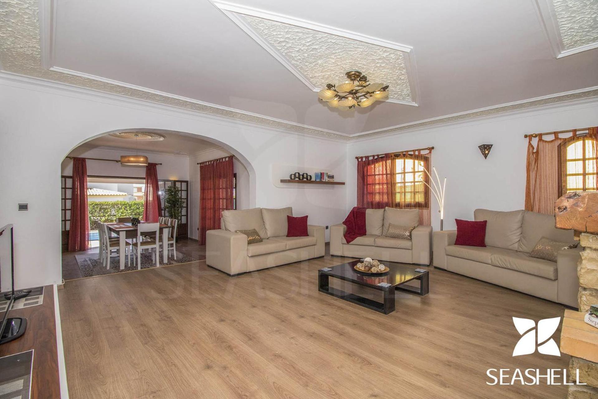 Villa with Private Pool photo 3