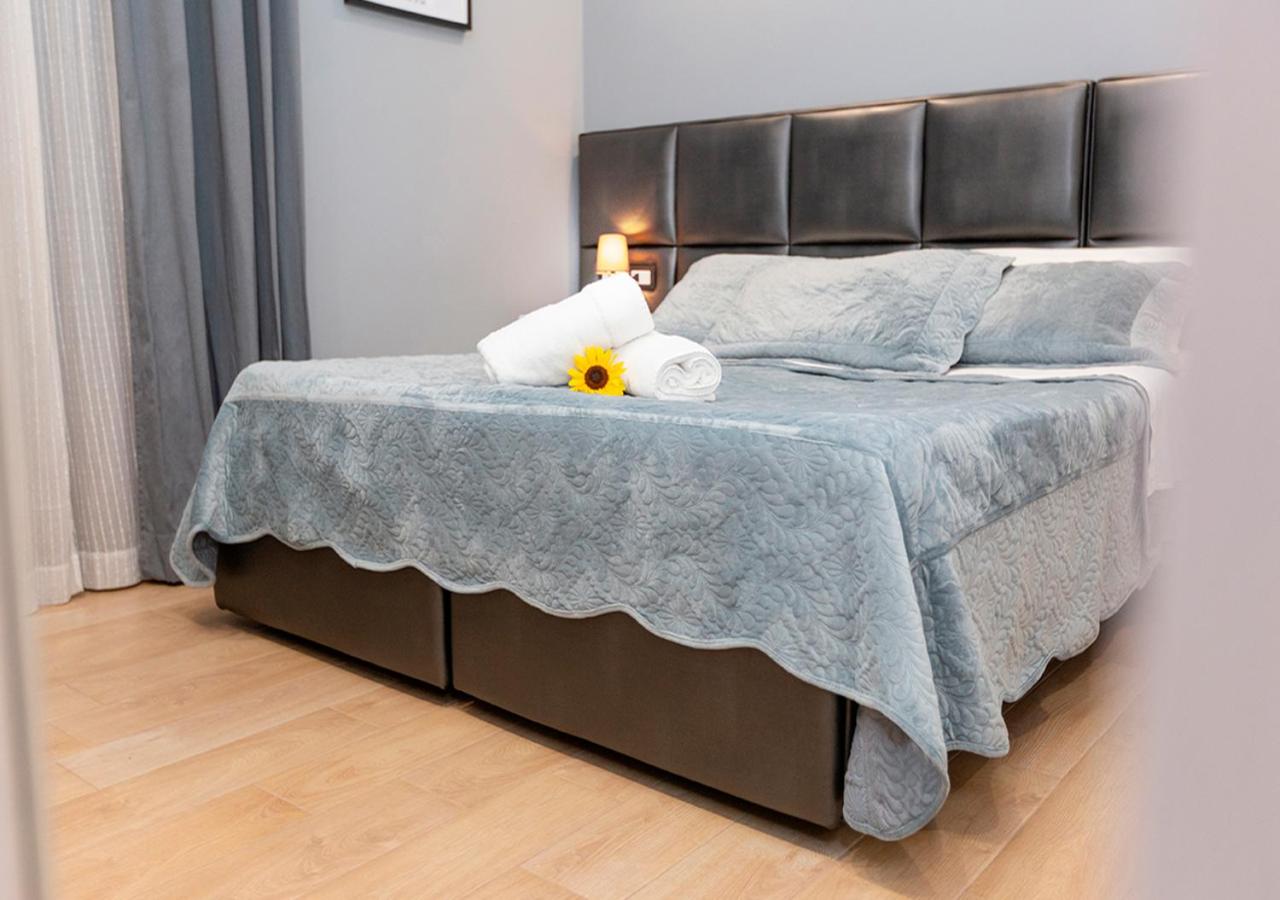 Triple Room with Balcony