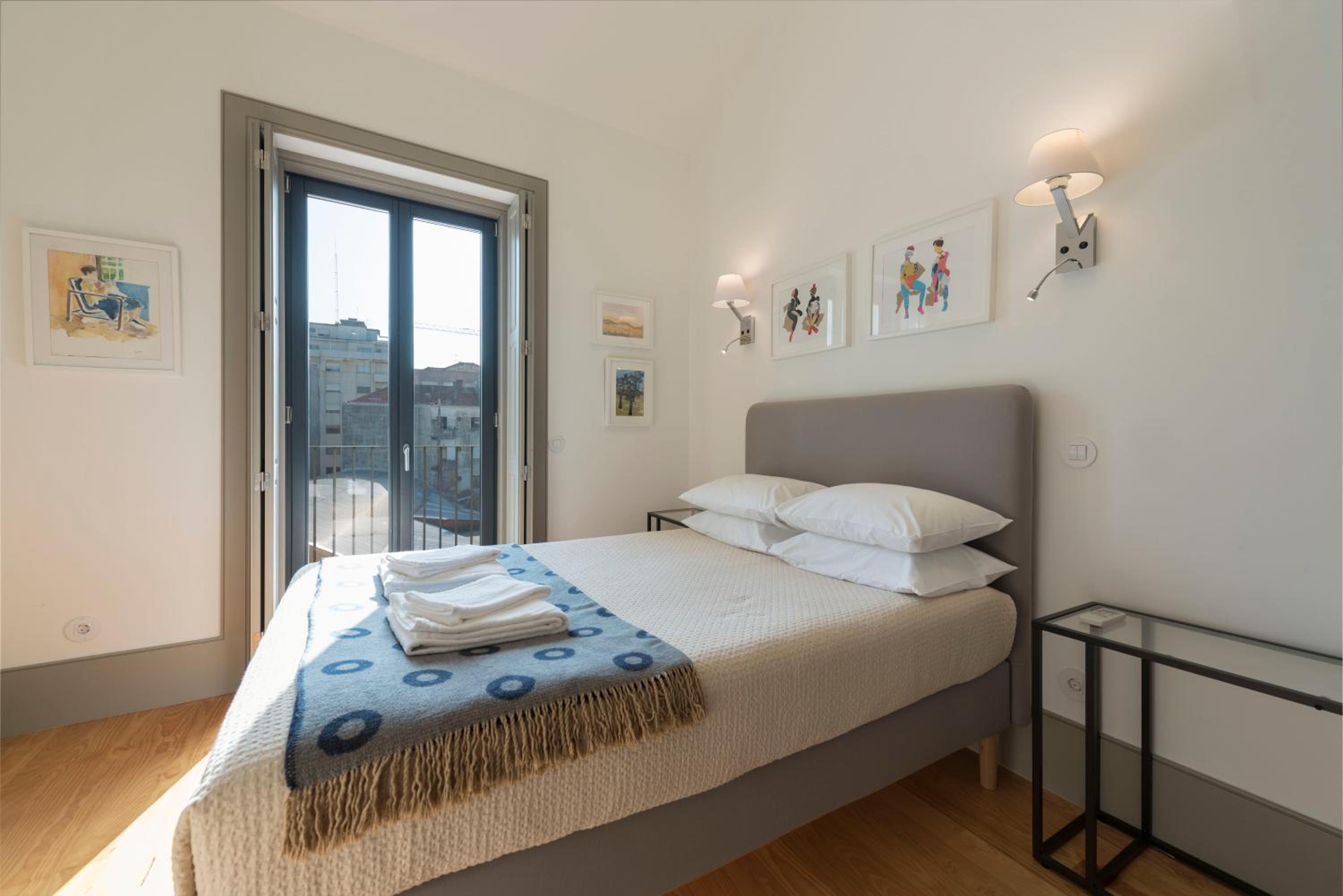 Two-Bedroom Apartment - Photo 8