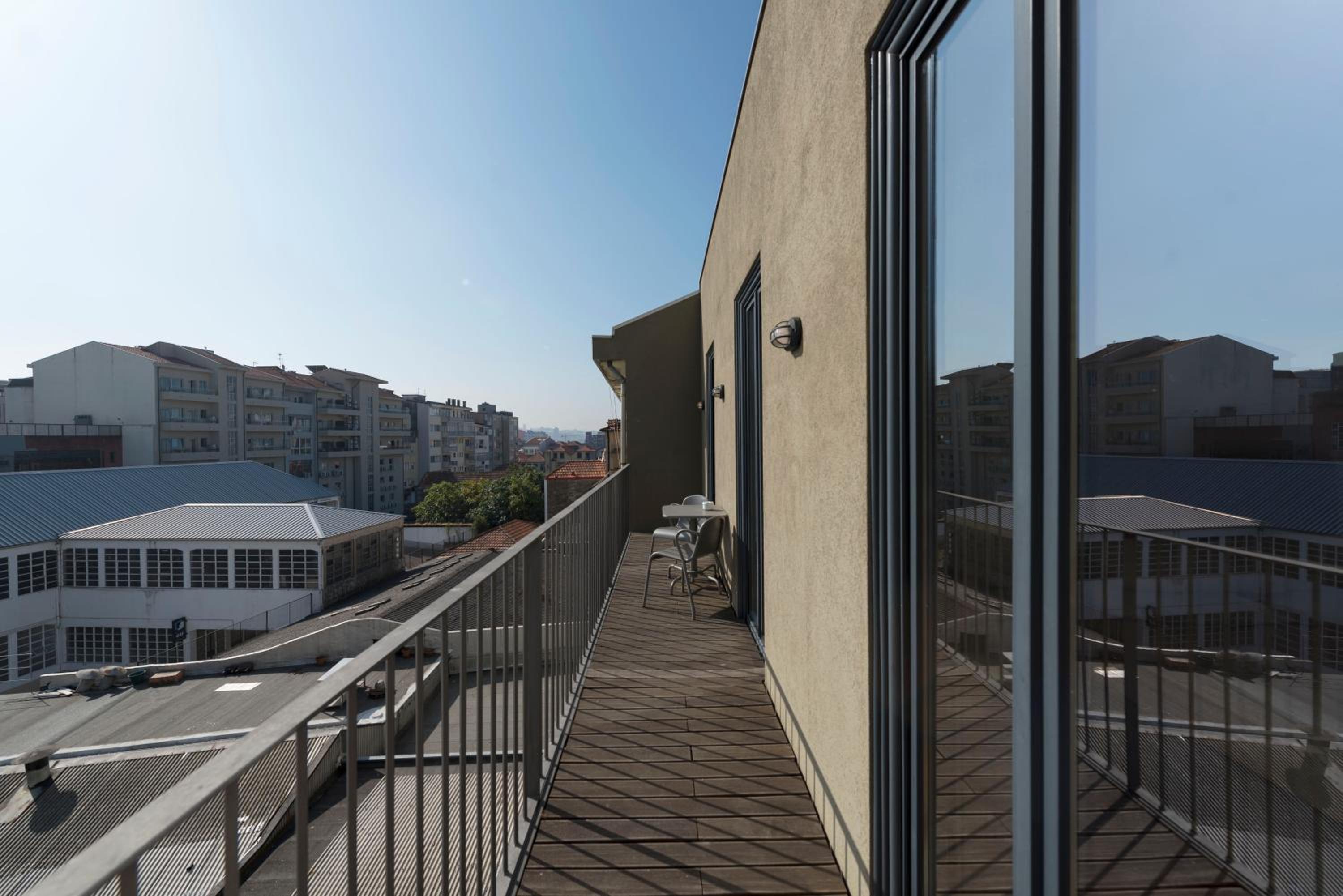 Two-Bedroom Apartment - Photo 10