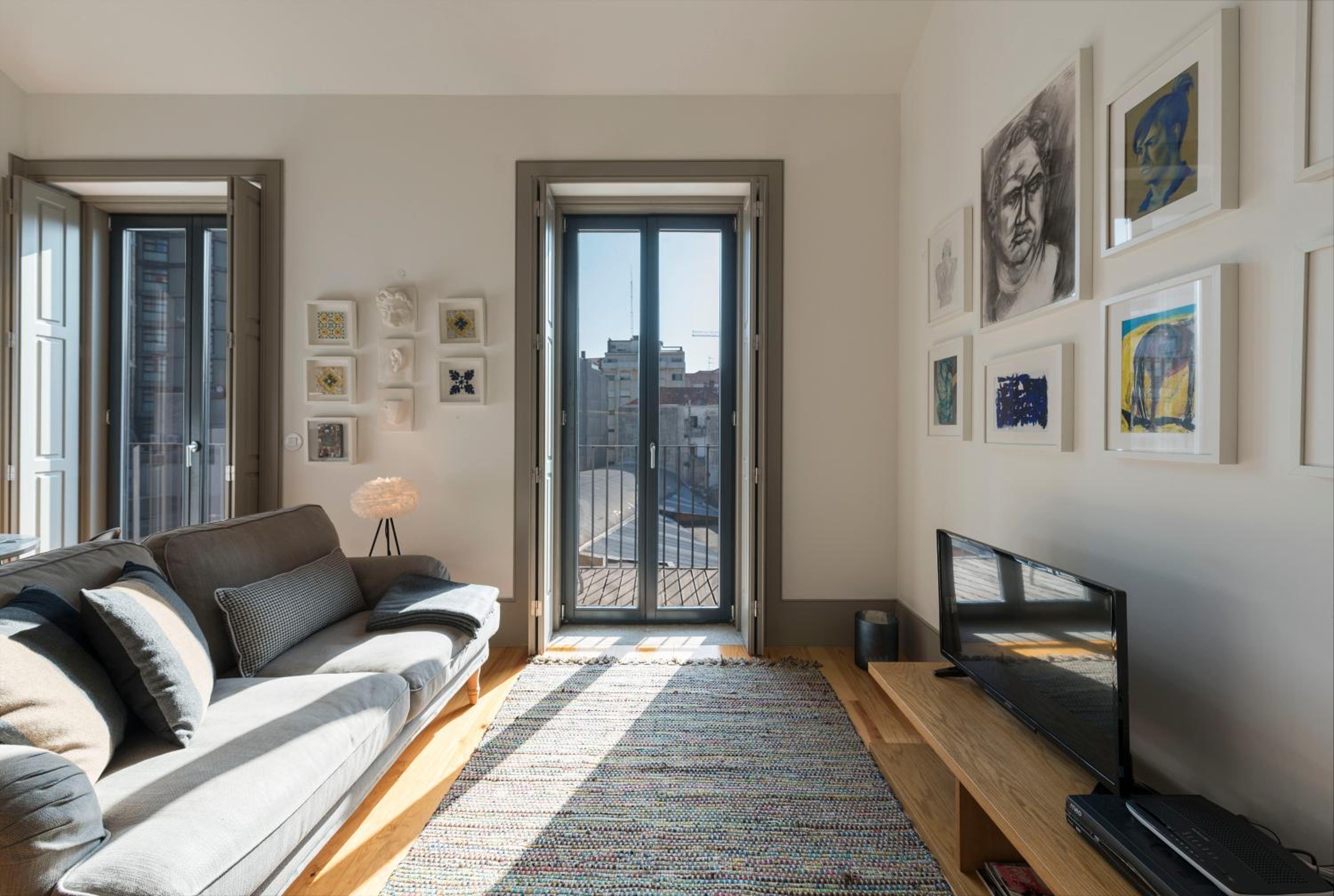 Two-Bedroom Apartment - Photo 17