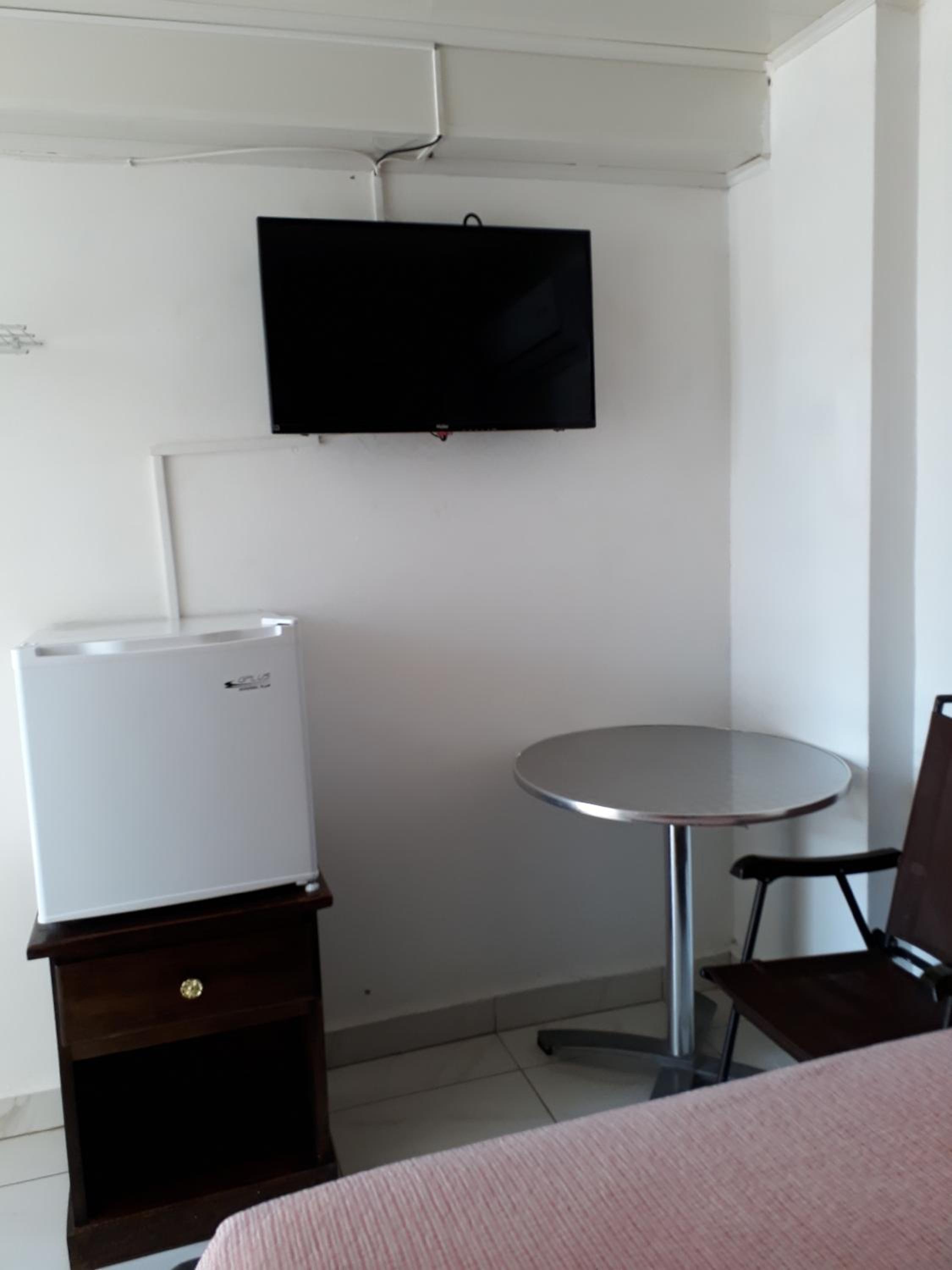 Budget Double Room photo 3