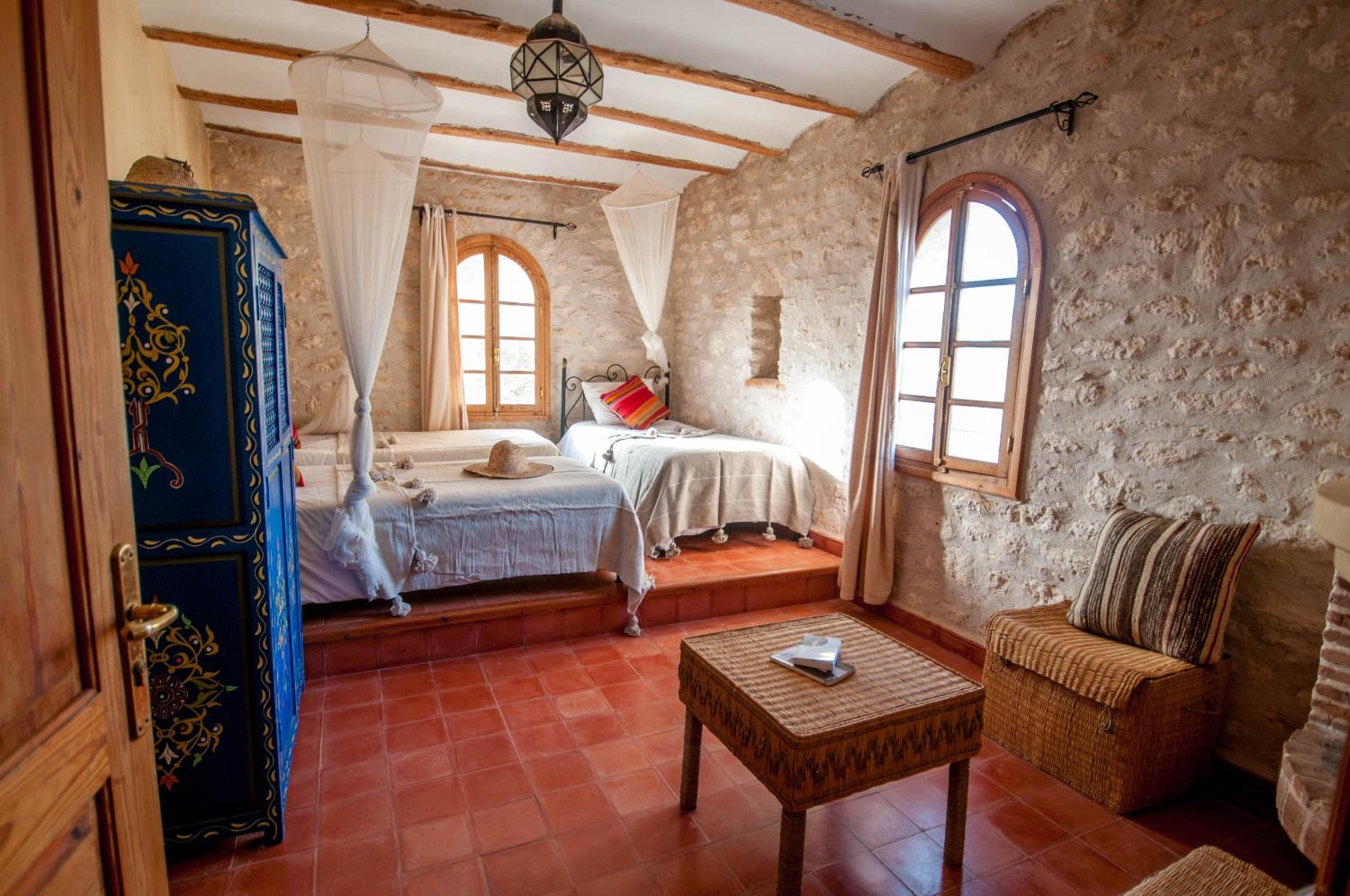 Three-Bedroom Villa - Photo 7