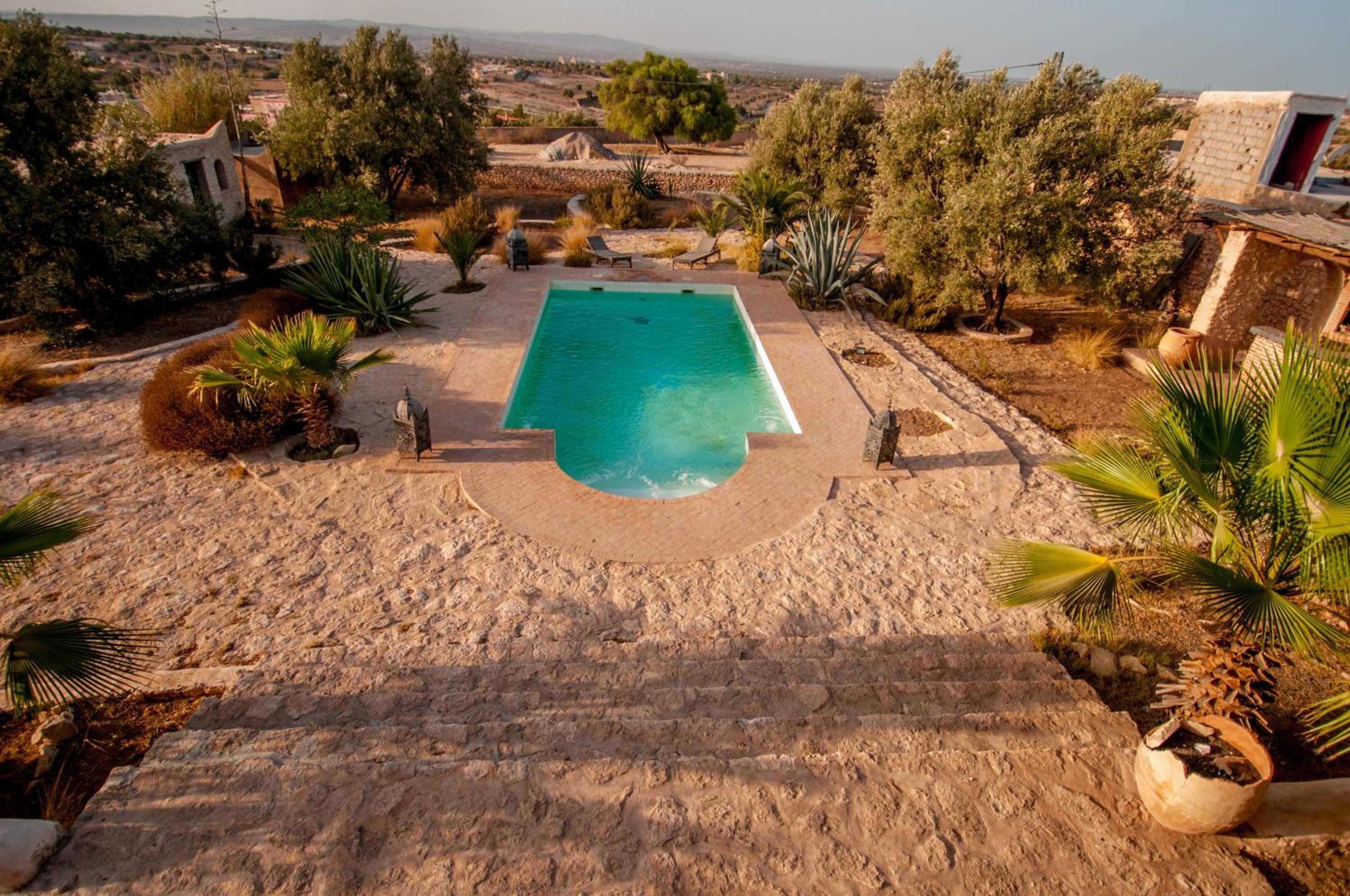 Three-Bedroom Villa - Photo 9