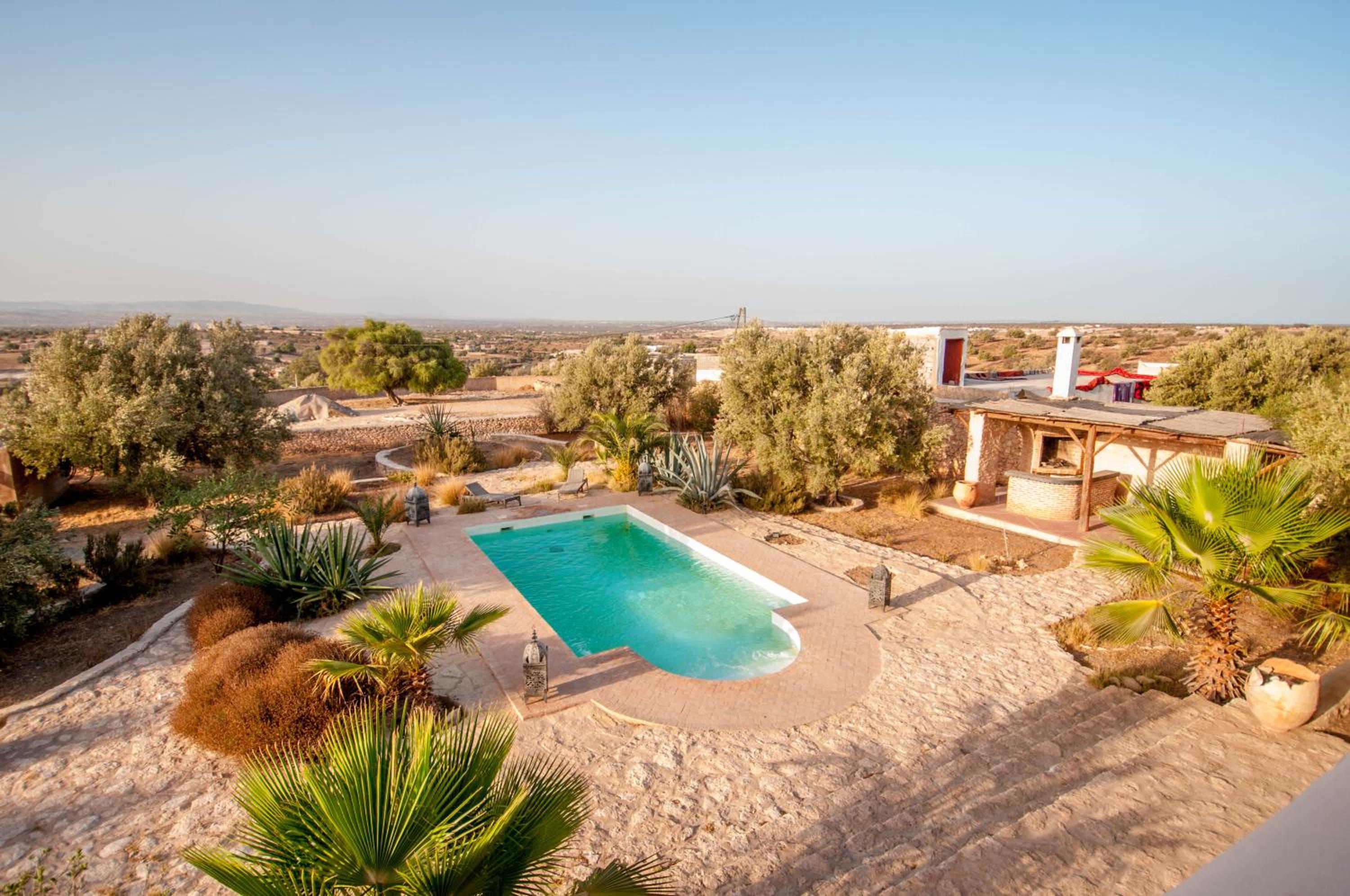 Three-Bedroom Villa - Photo 10