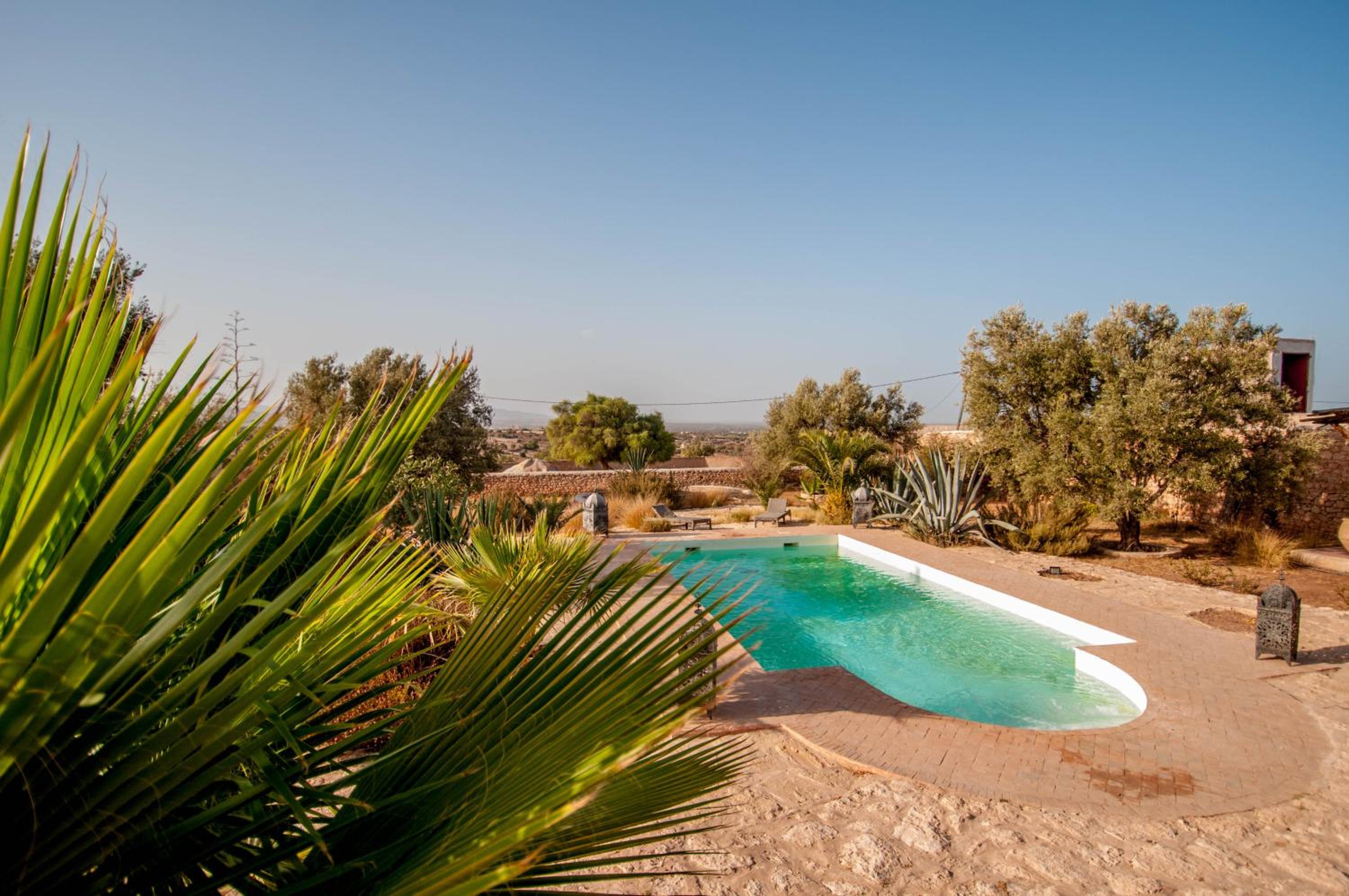 Three-Bedroom Villa - Photo 44