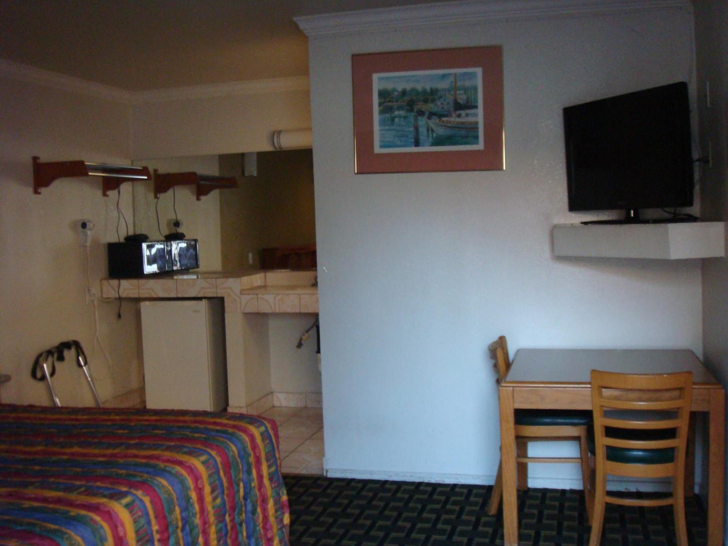 Queen Room - Photo 4