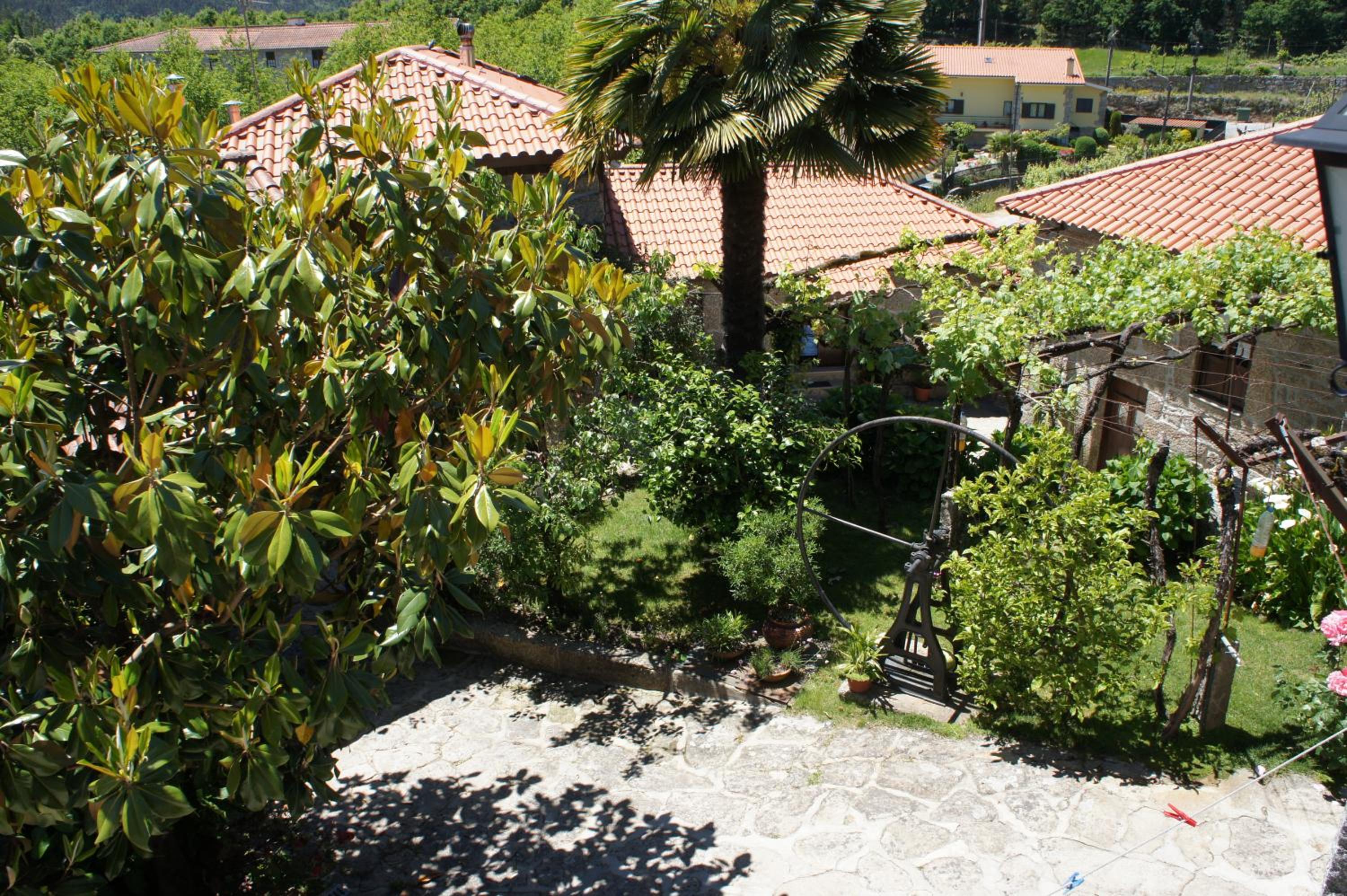 Villa with Garden View - Photo 36