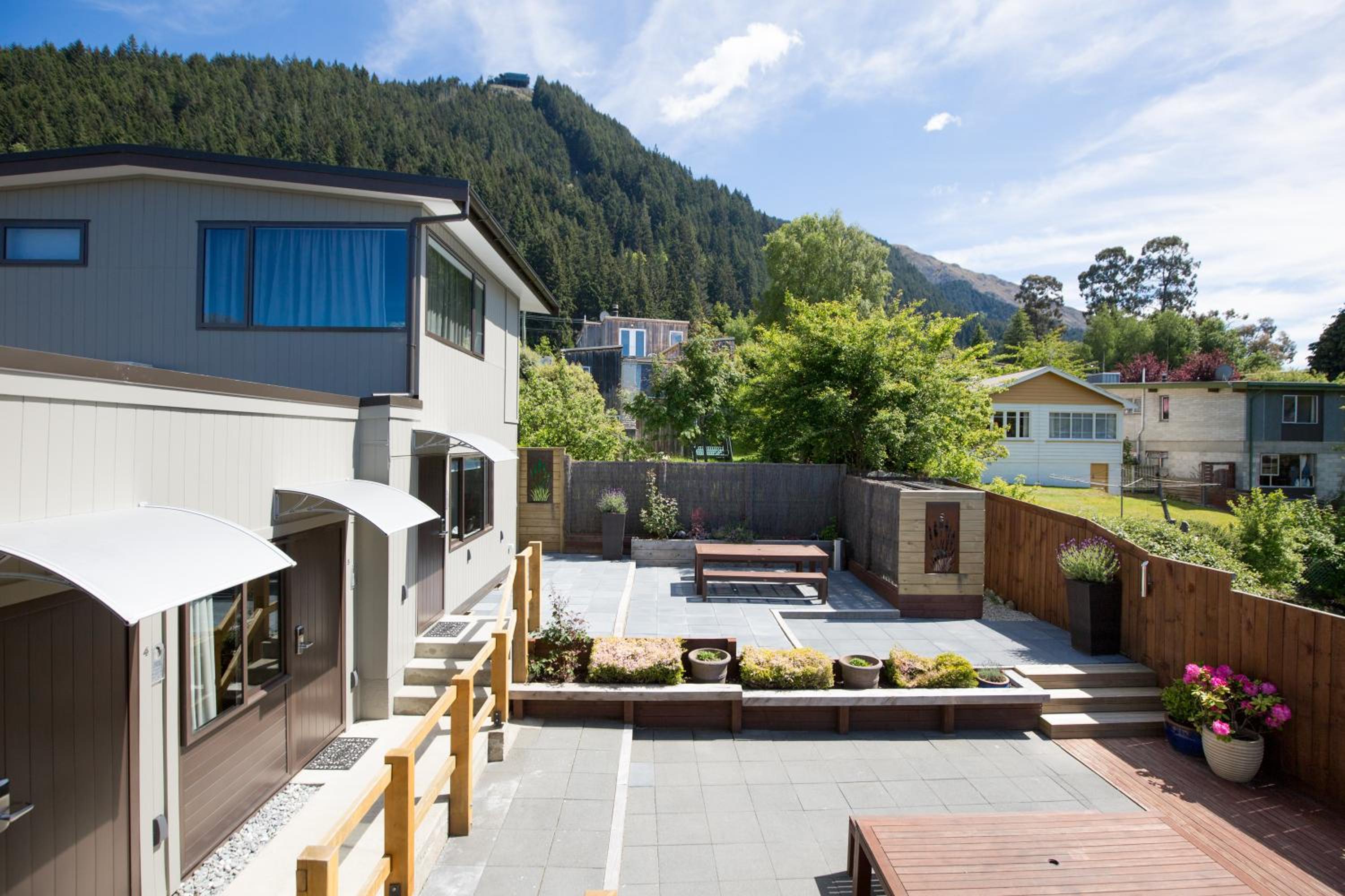 Studio with Garden Patio  - Photo 29