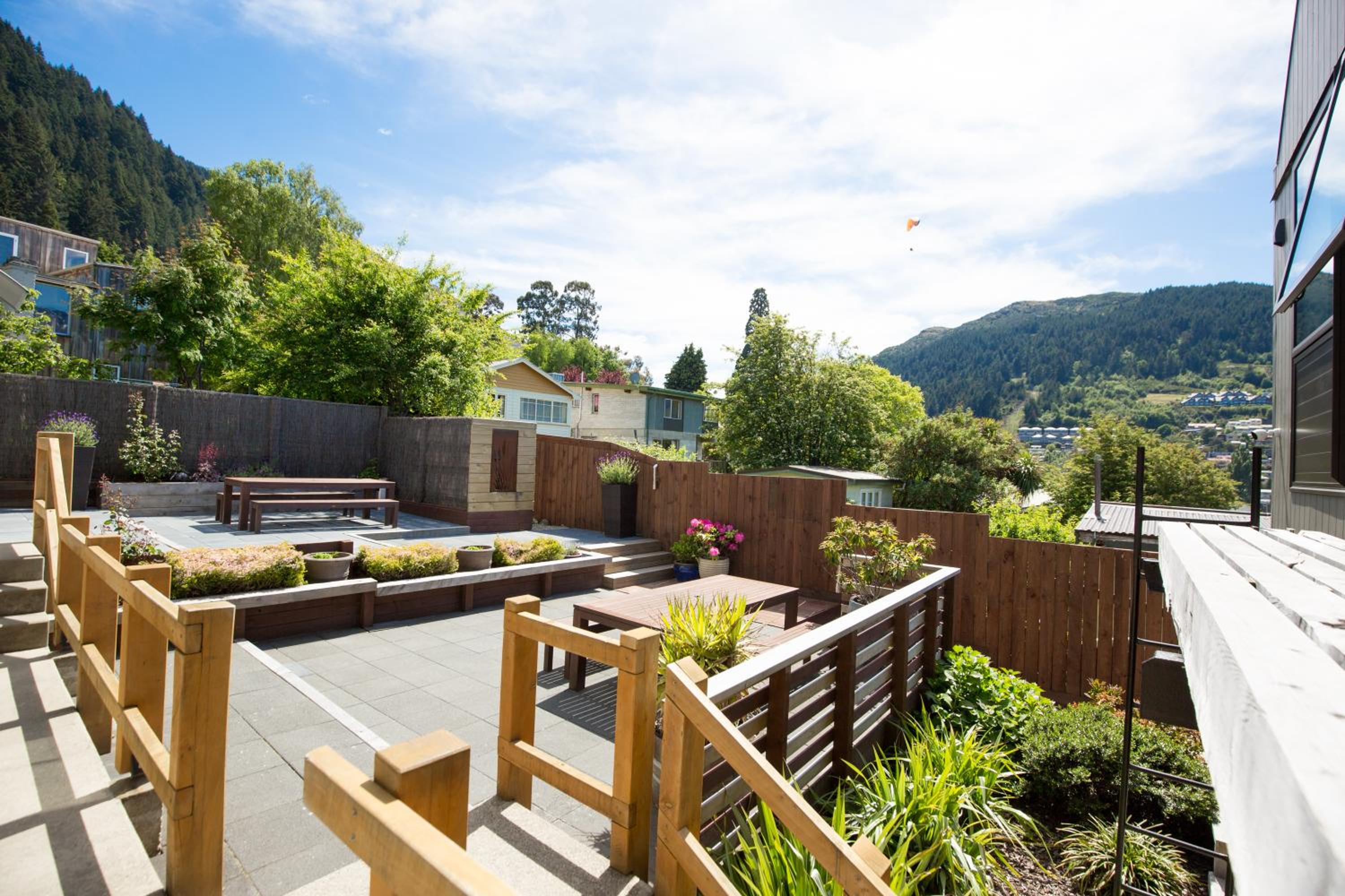 Studio with Garden Patio  - Photo 31