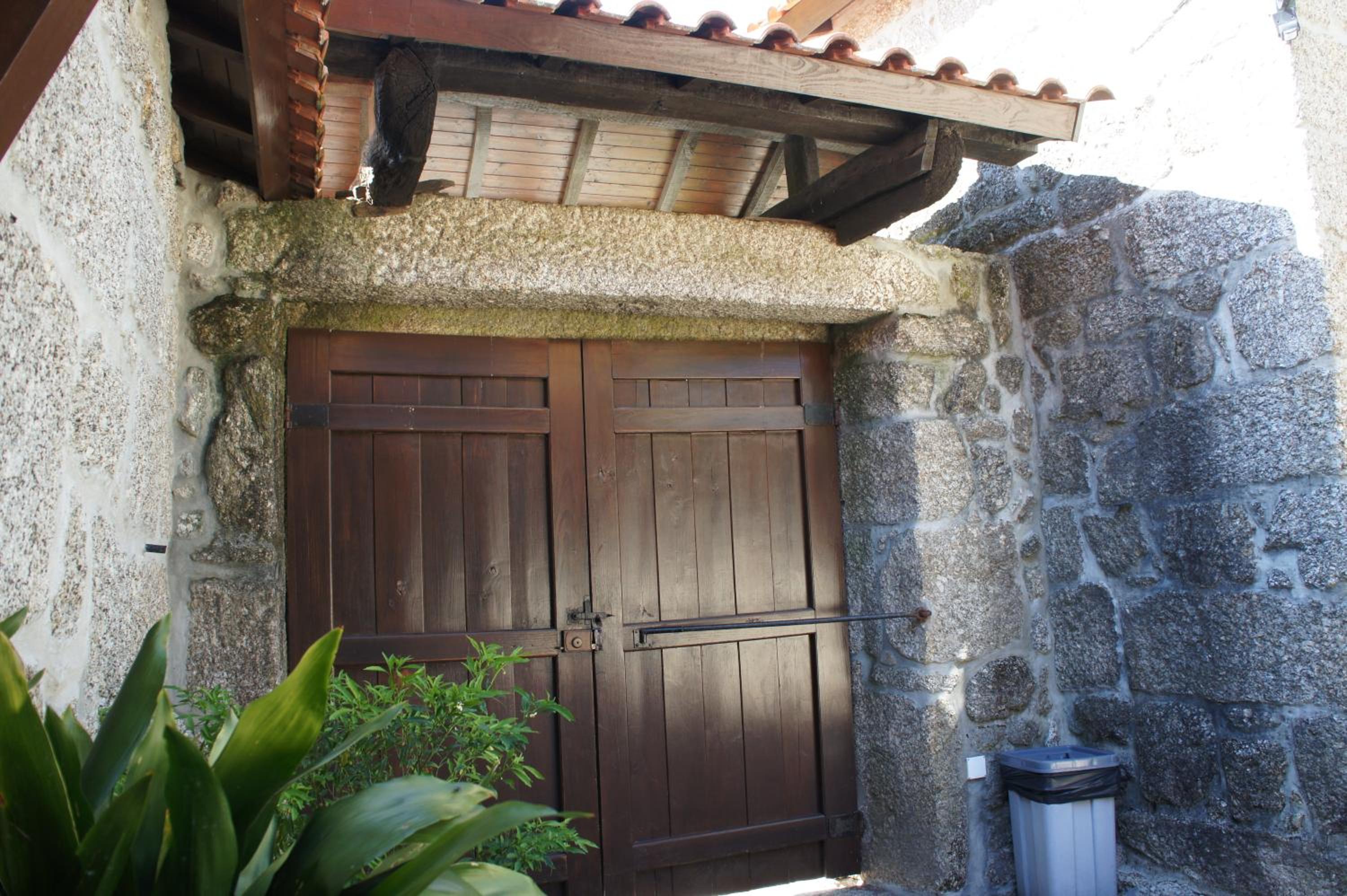Villa with Garden View - Photo 37
