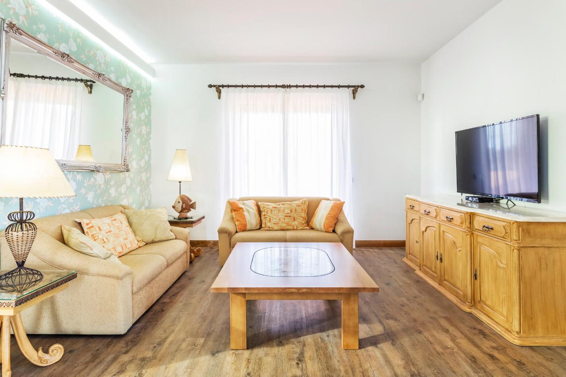 Two Bedroom Studio photo 1